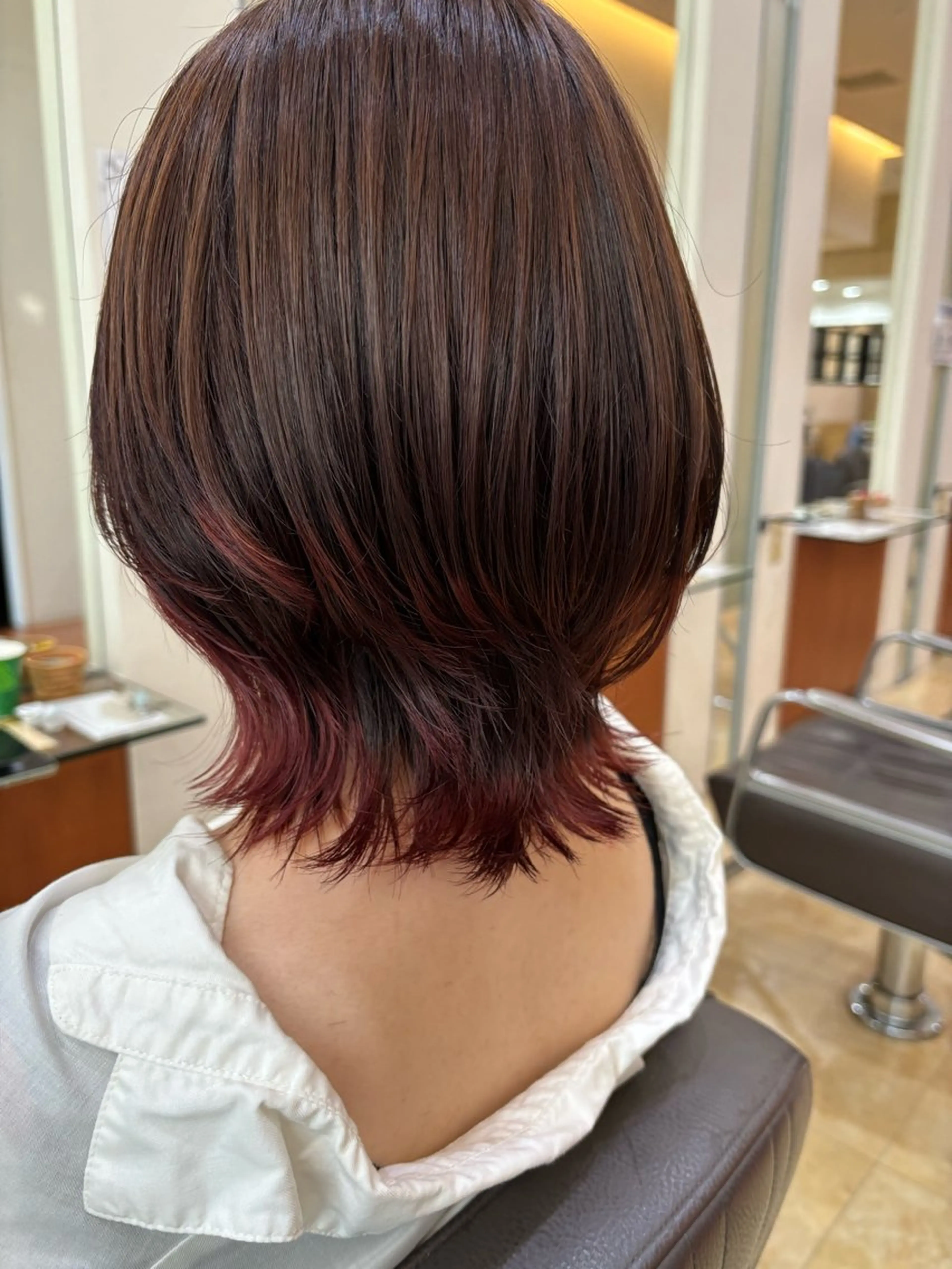 ミディアム カラー ヘアカラー 亀山 来未のヘアスタイル