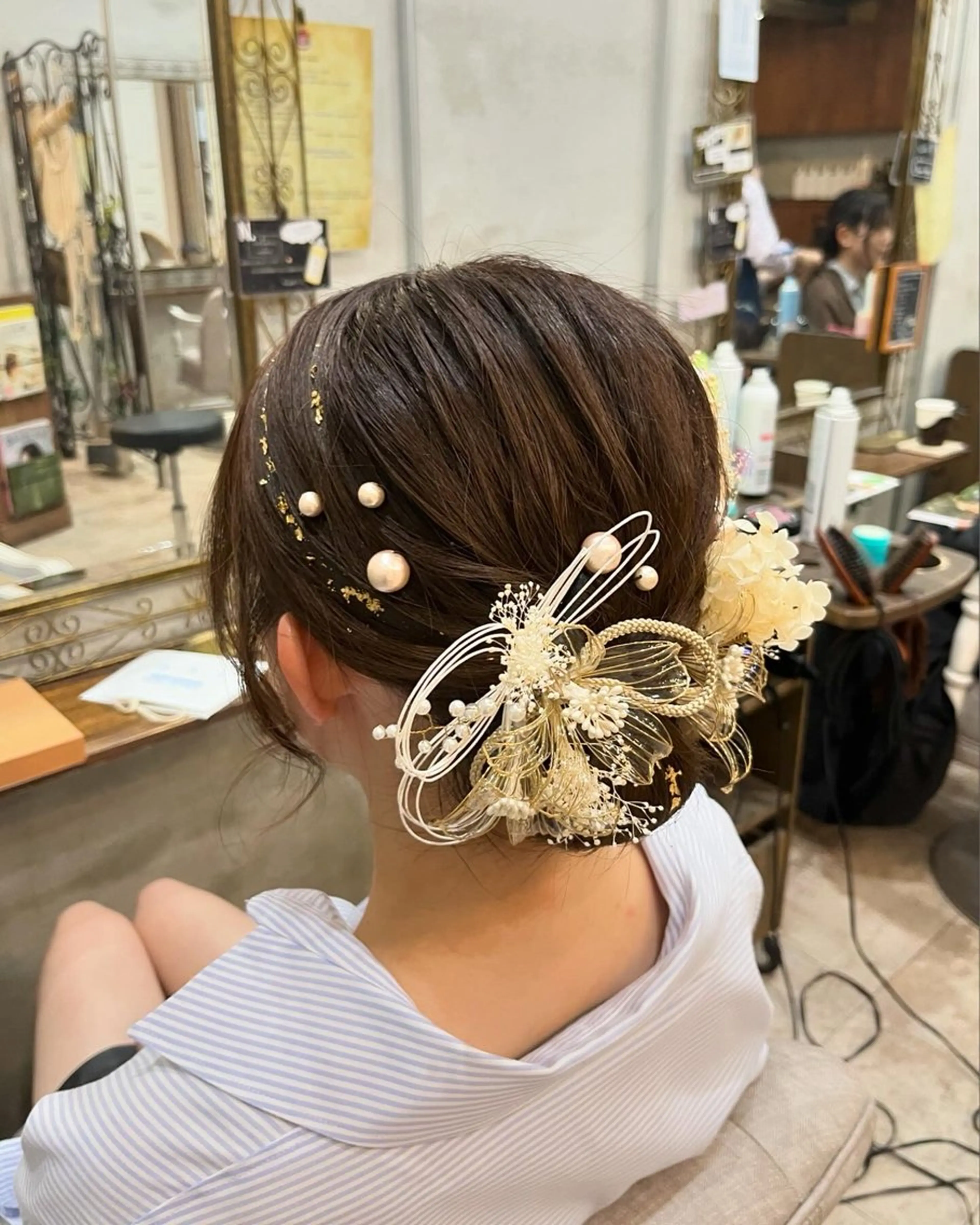 セミロング ヘアアレンジ ヘアセット 艶髪/ハイトーン/ ヘアセット/モエノのヘアスタイル