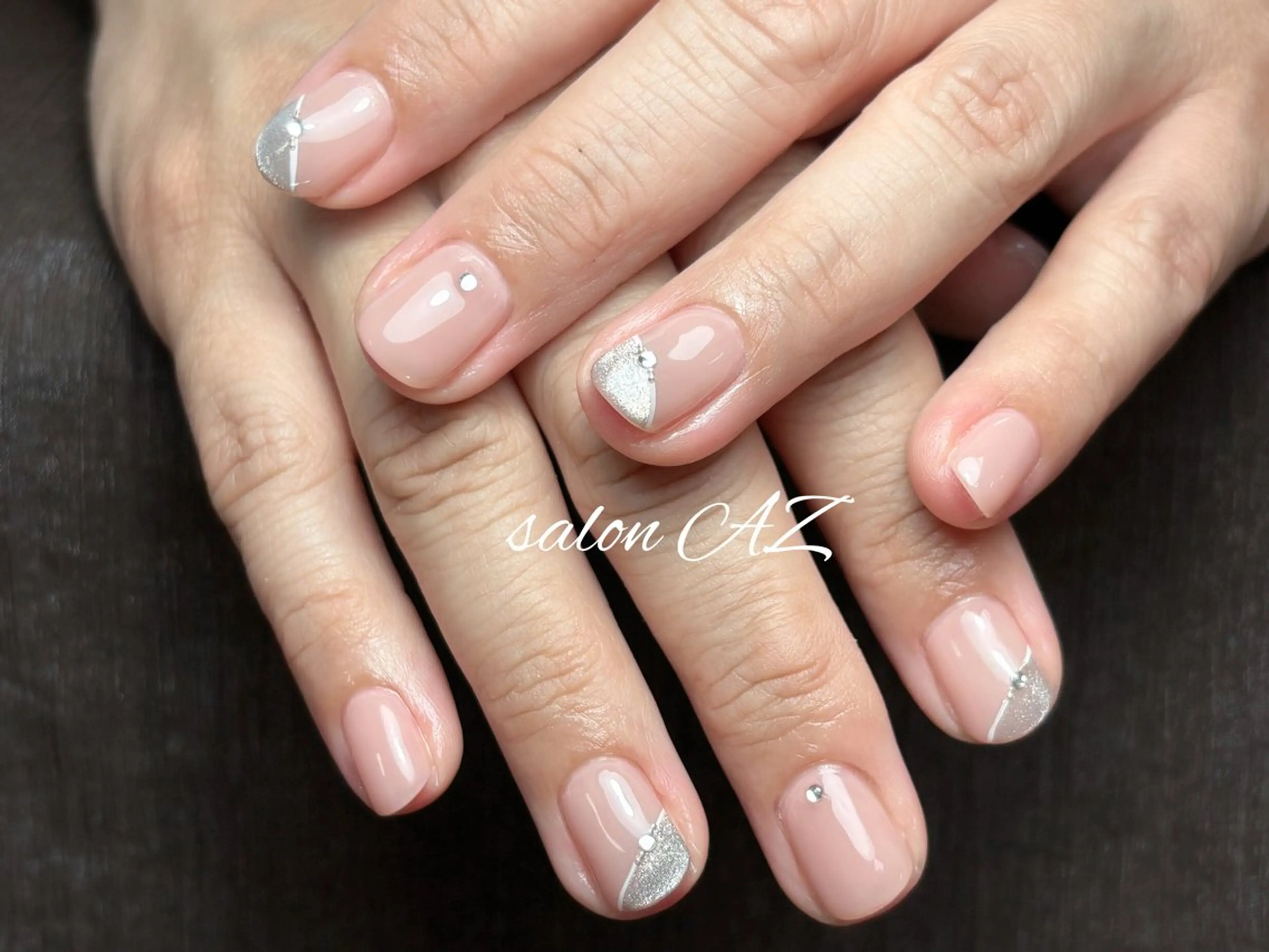 ネイル アートネイル 長さ出し フットネイル フレンチネイル ジェルネイル salon AZのネイルデザイン