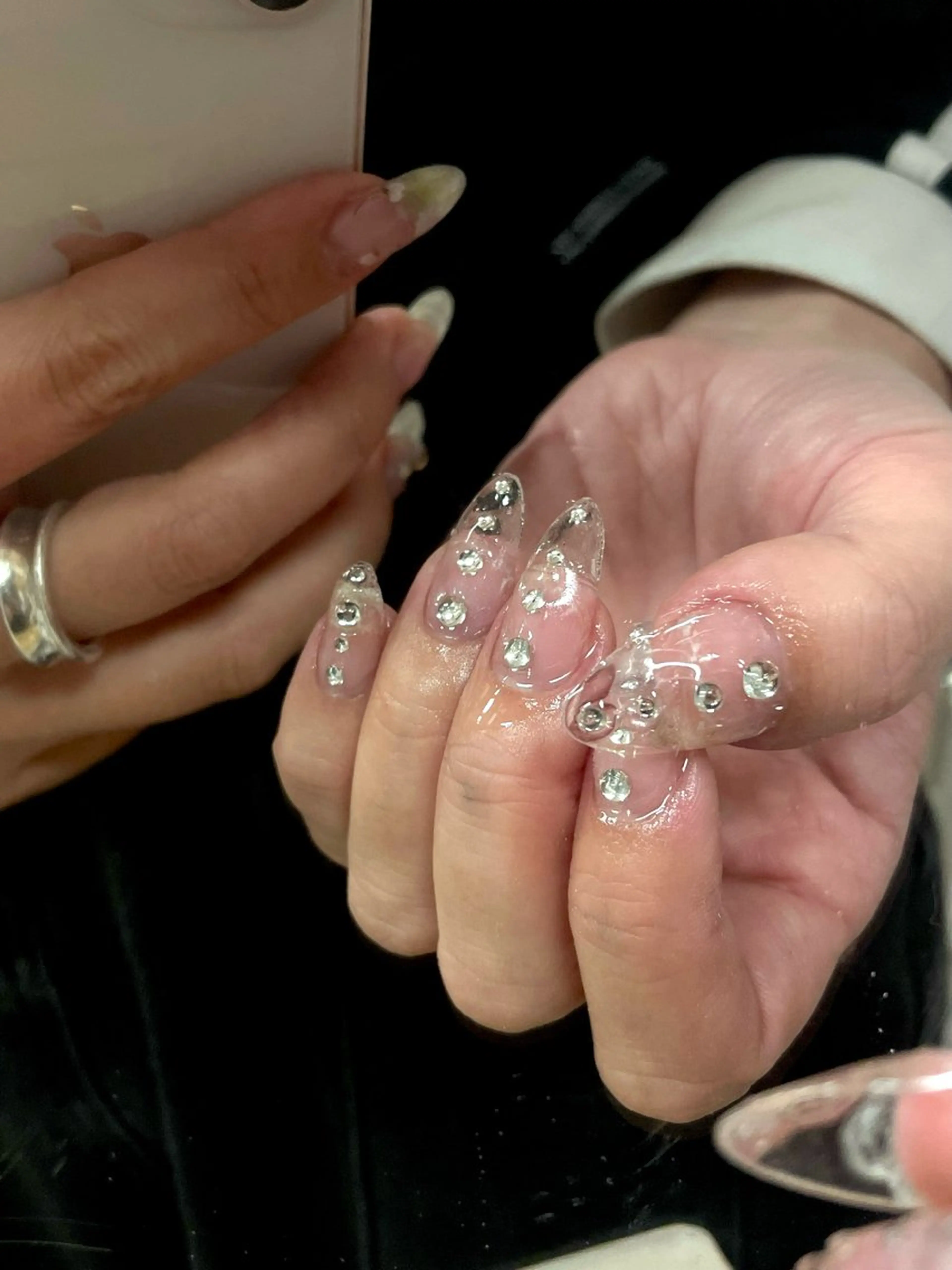 ネイル Me d'eau所属・Me d'eau Rinaのネイルデザイン
