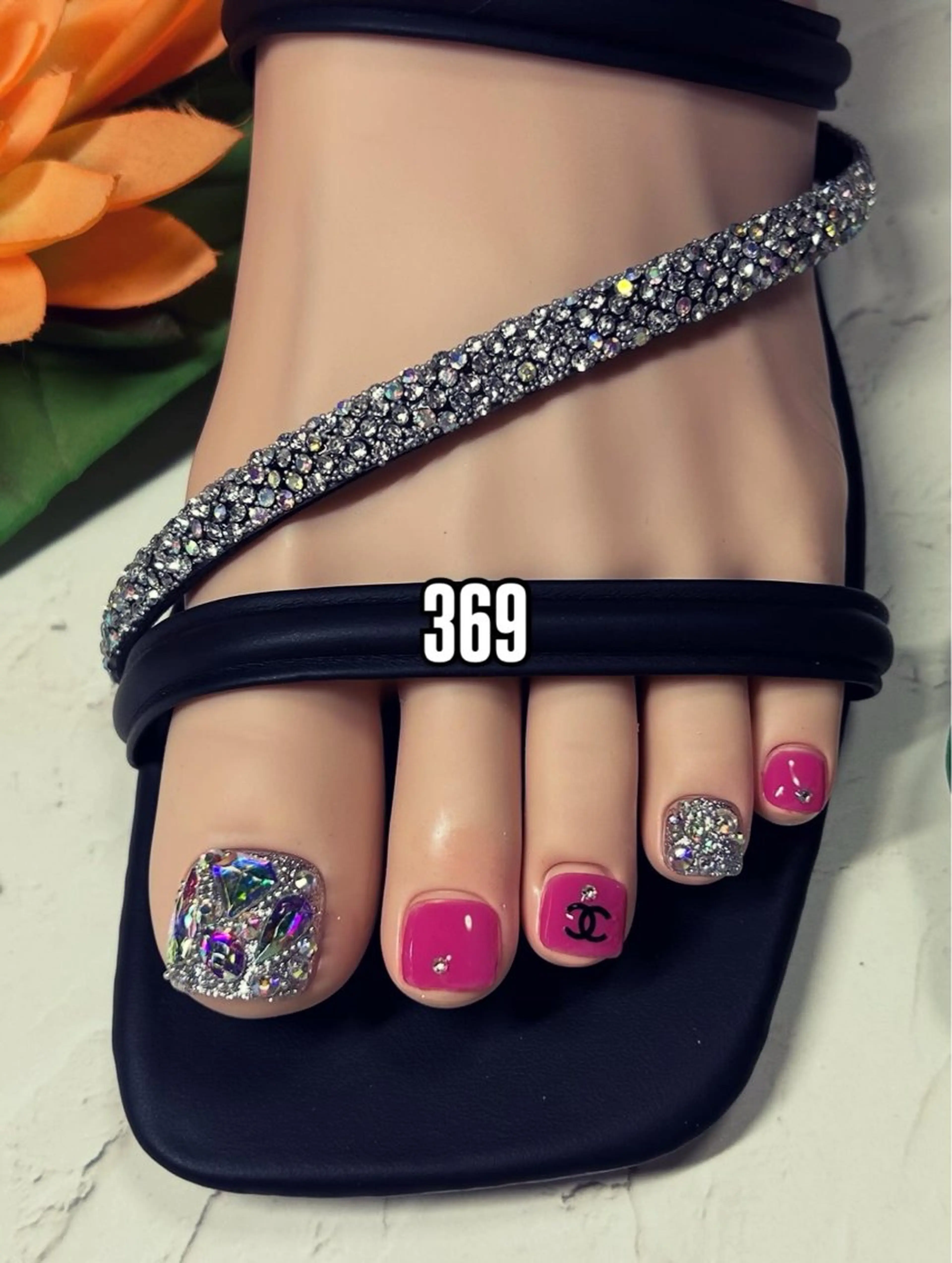 ネイル オーロラネイル ストーンネイル 古川 真理枝のネイルデザイン