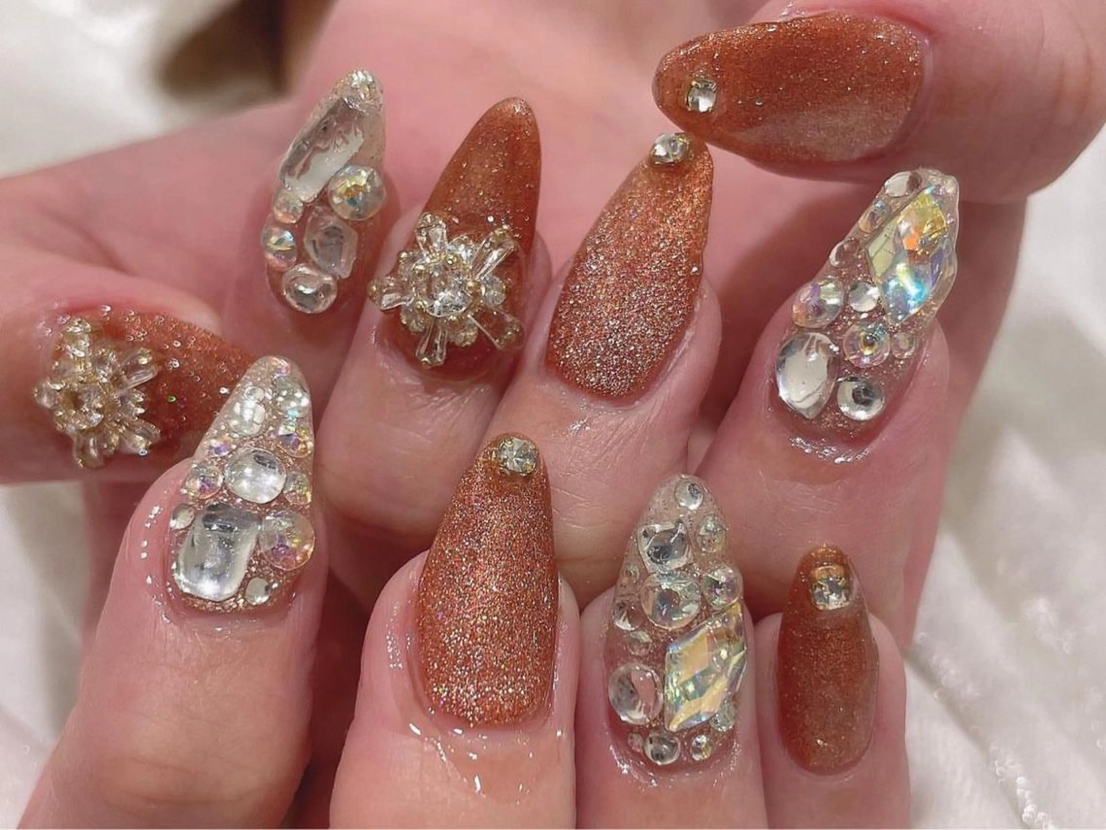 ネイル ハンドネイル VIVIAN リサのネイルデザイン