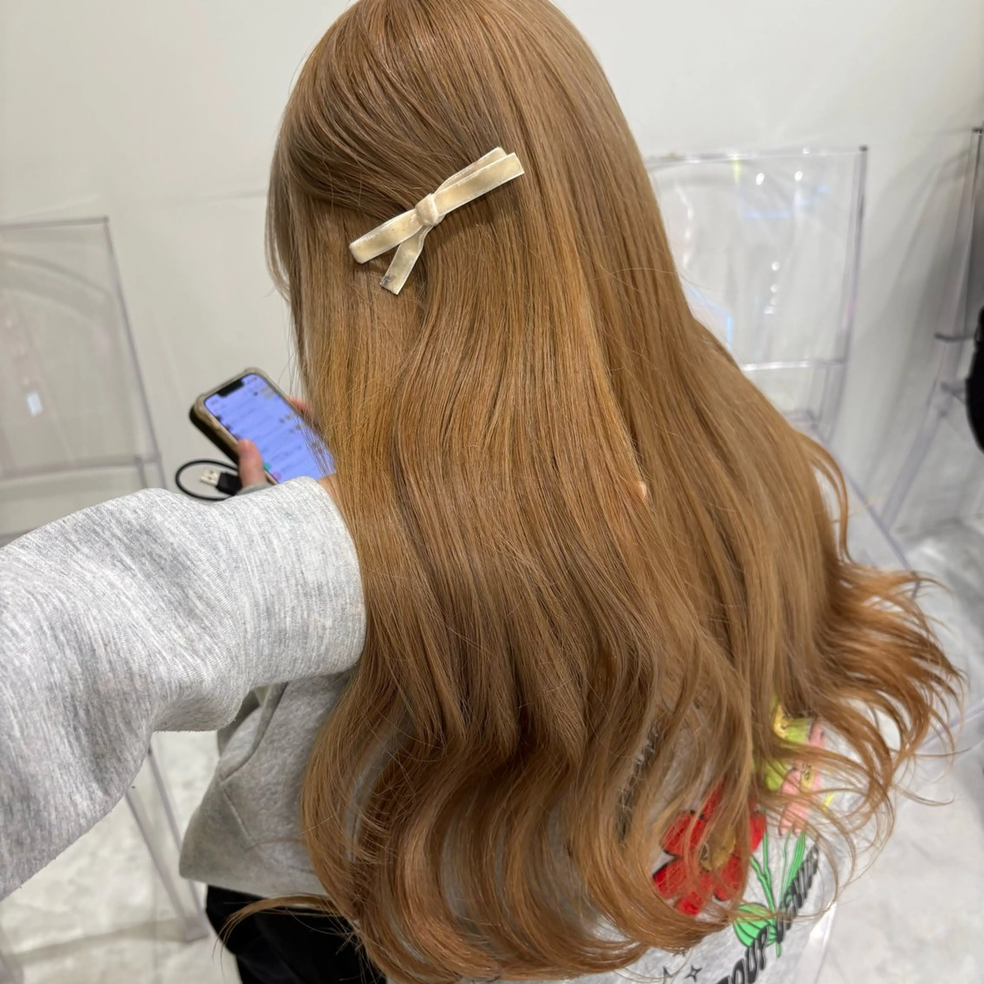 カラー akari🎀🤍 ガーリーstyleのヘアスタイル