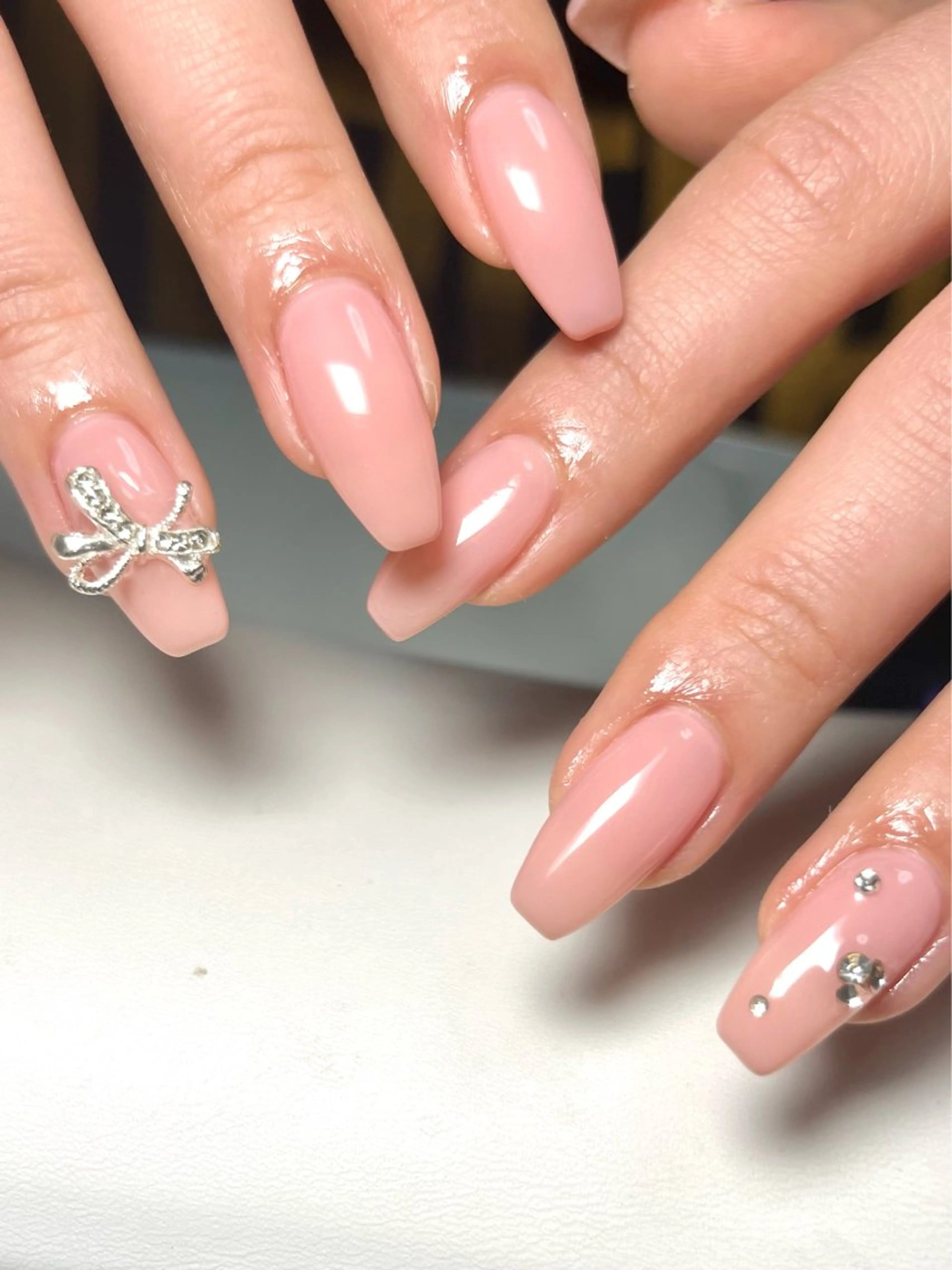 ネイル ワンカラーネイル 春ネイル ハンドネイル NailSalon _Amulet_のネイルデザイン