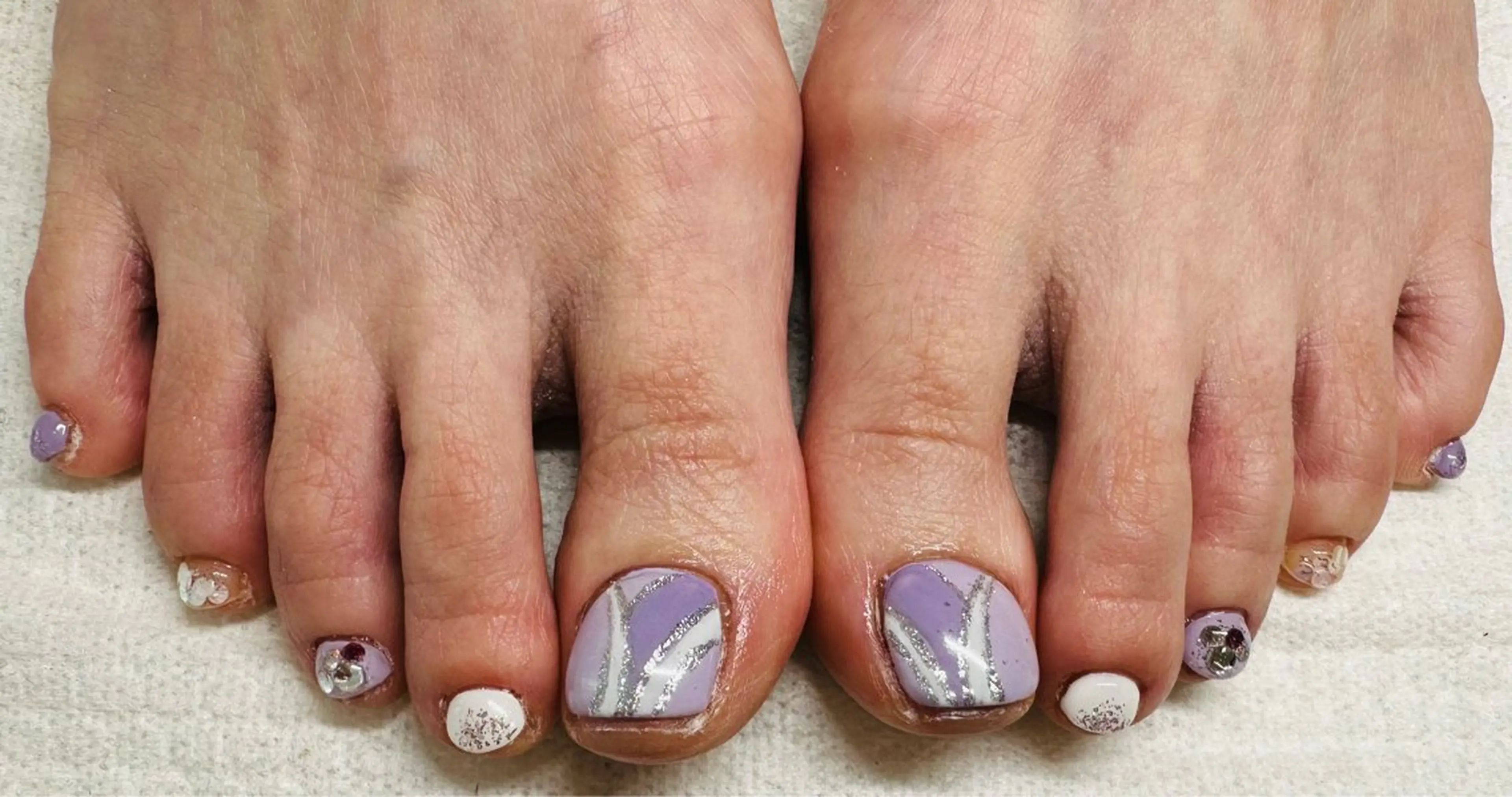 ネイル フットネイル Nail's AOAQUA所属・AOAQUA SHIORIのネイルデザイン