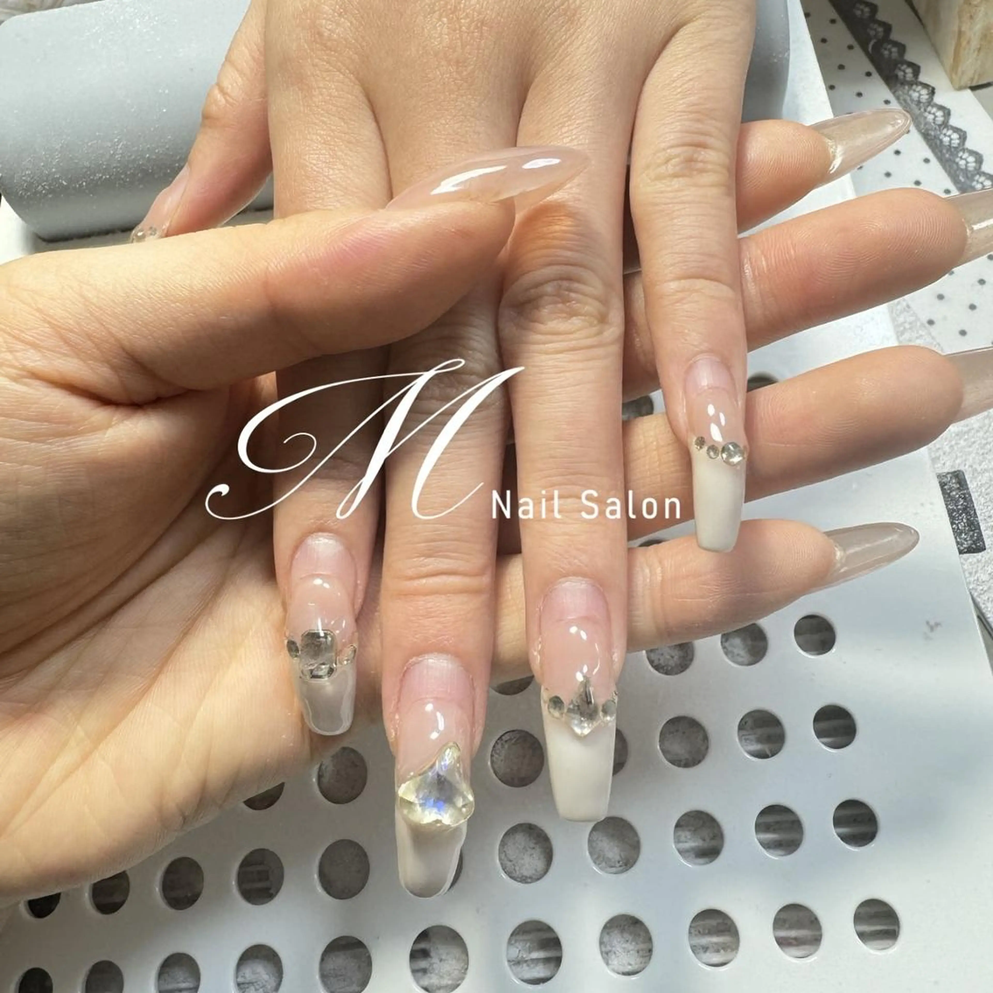 ネイル M✨長さだし専門 85%OFF✨kkのネイルデザイン