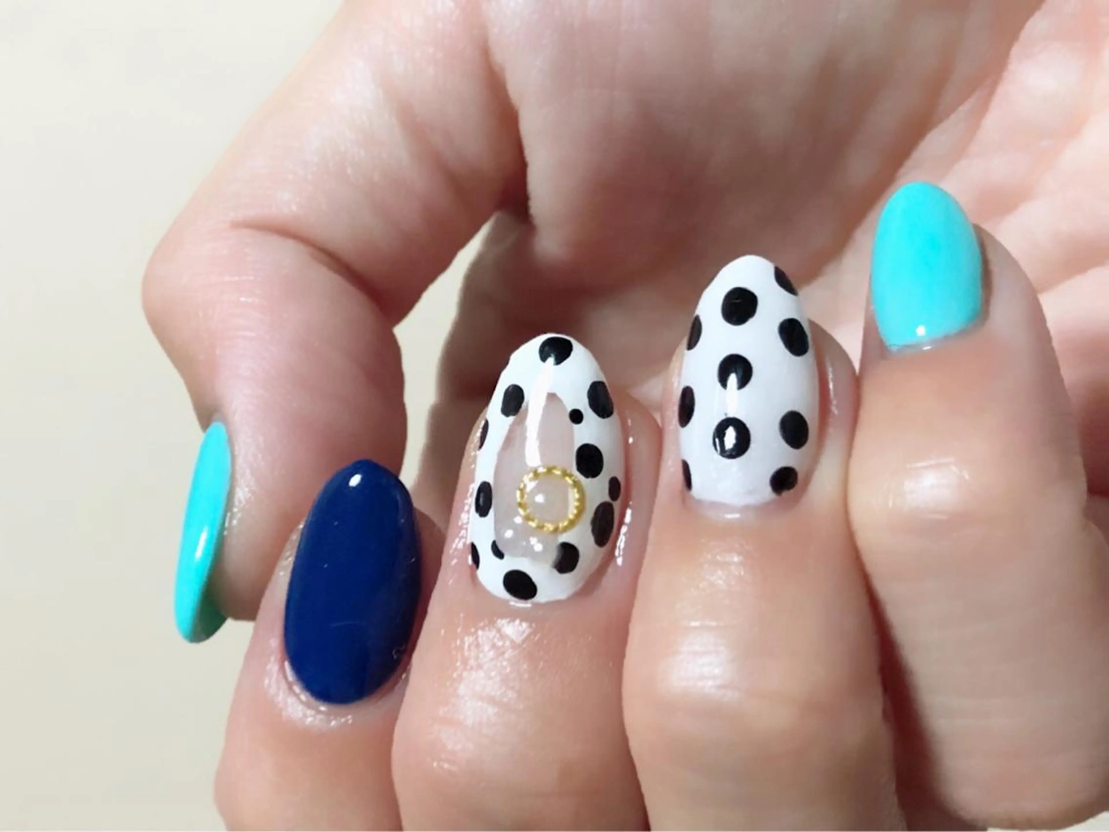 ネイル ドット ハンドネイル ハンドケア u sのネイルデザイン