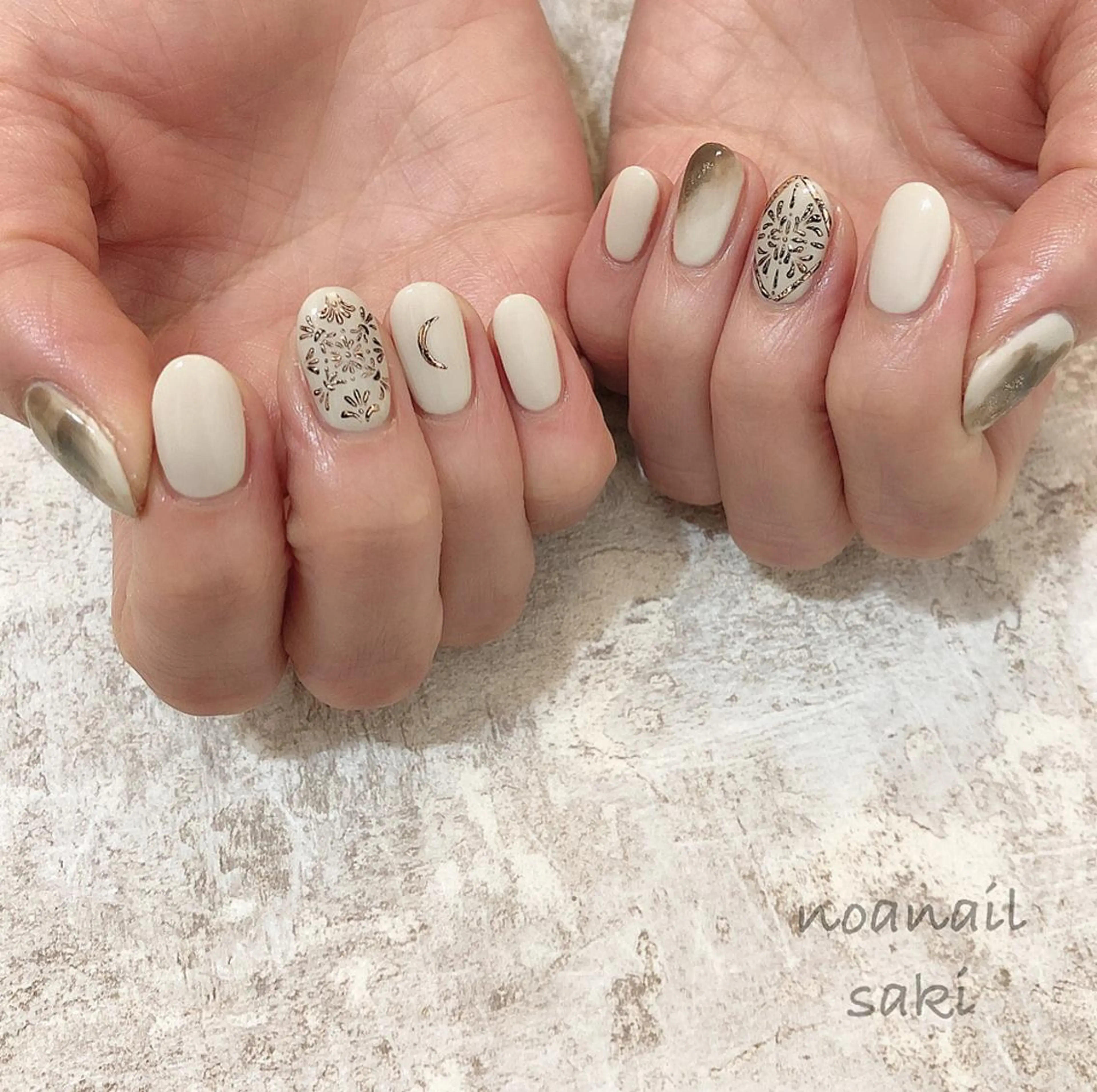 ネイル アートネイル ジェルネイル ミラーネイル ニュアンスネイル パラジェル nailsalon noa所属・nailist sakiのネイルデザイン