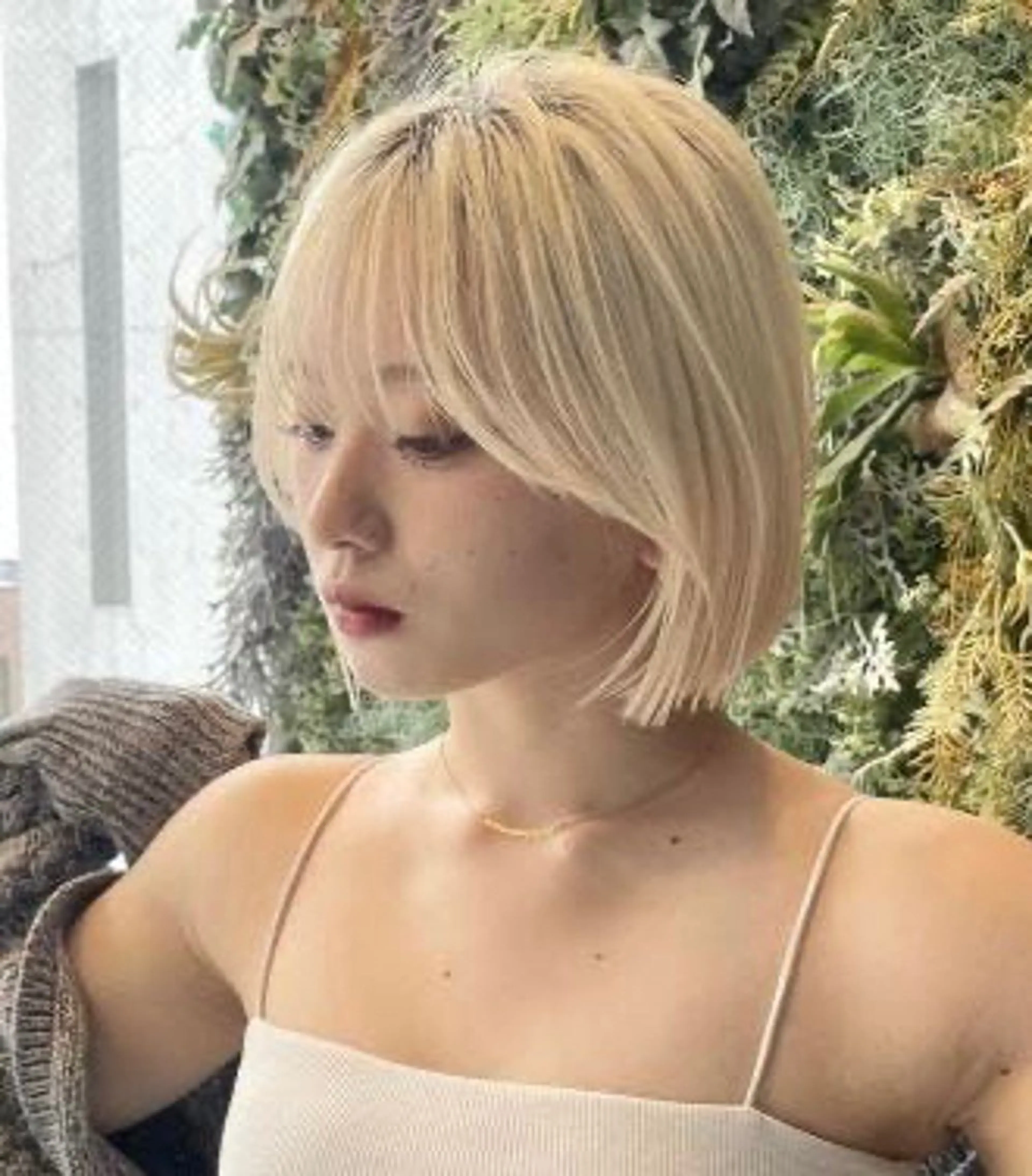 ミディアム ボブ 韓国風ヘア カット ブリーチなし/透明感 /ショート/大世のヘアスタイル