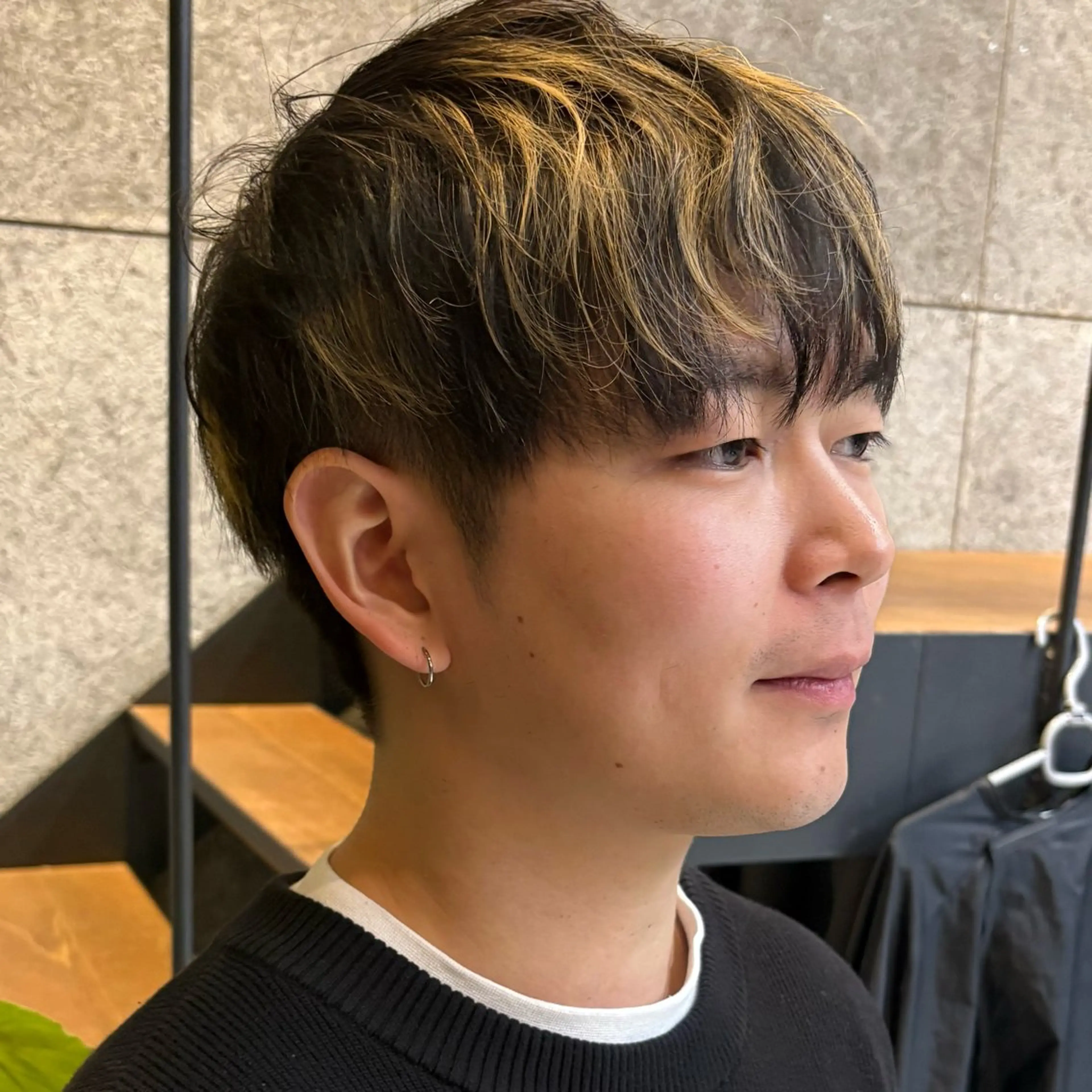 ショート メンズ カット ブリーチカラー特化 🥣/渡邉日向のヘアスタイル