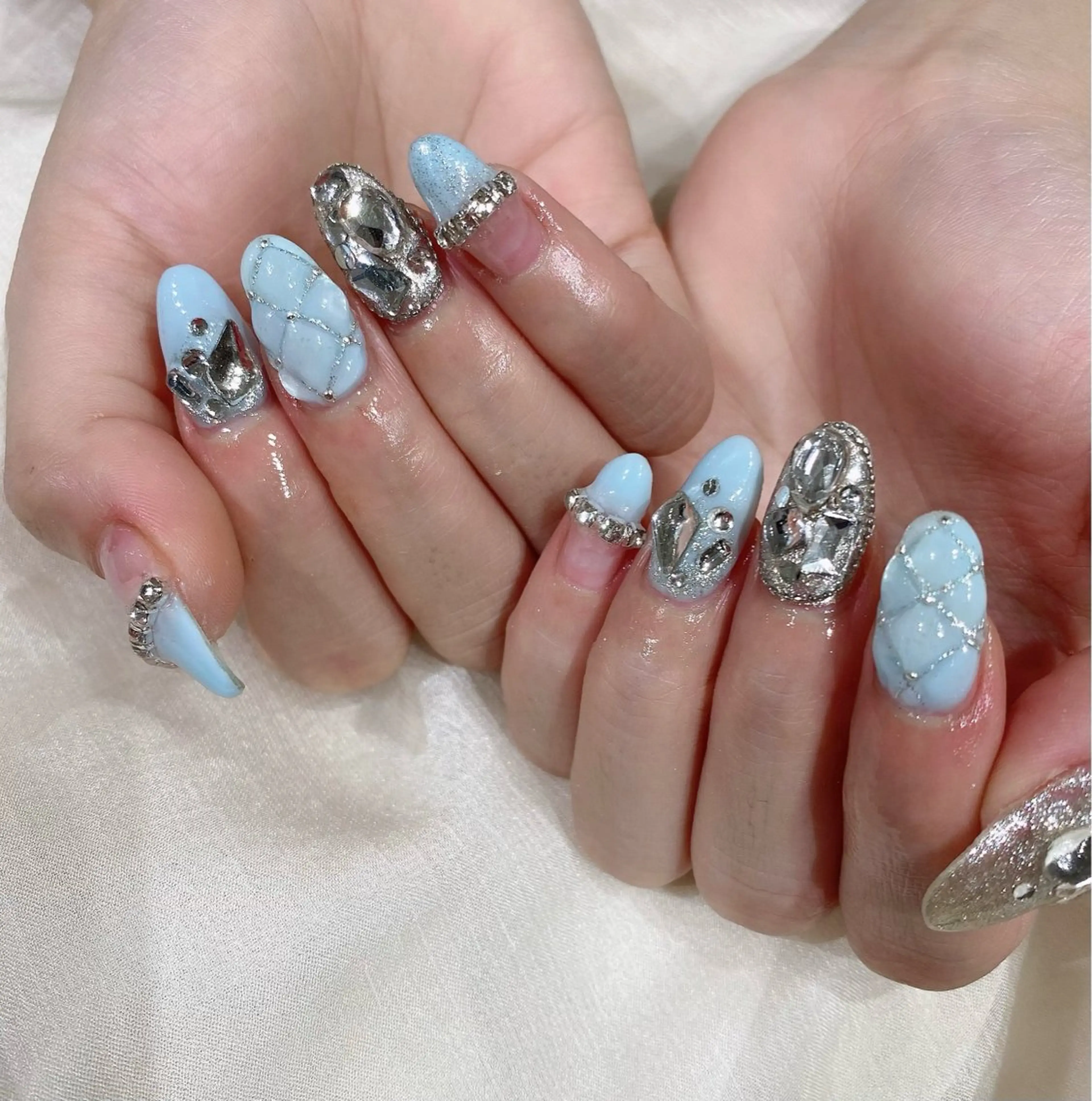 ミディアム ハンドネイル JNA認定講師🌸 RIEのネイルデザイン