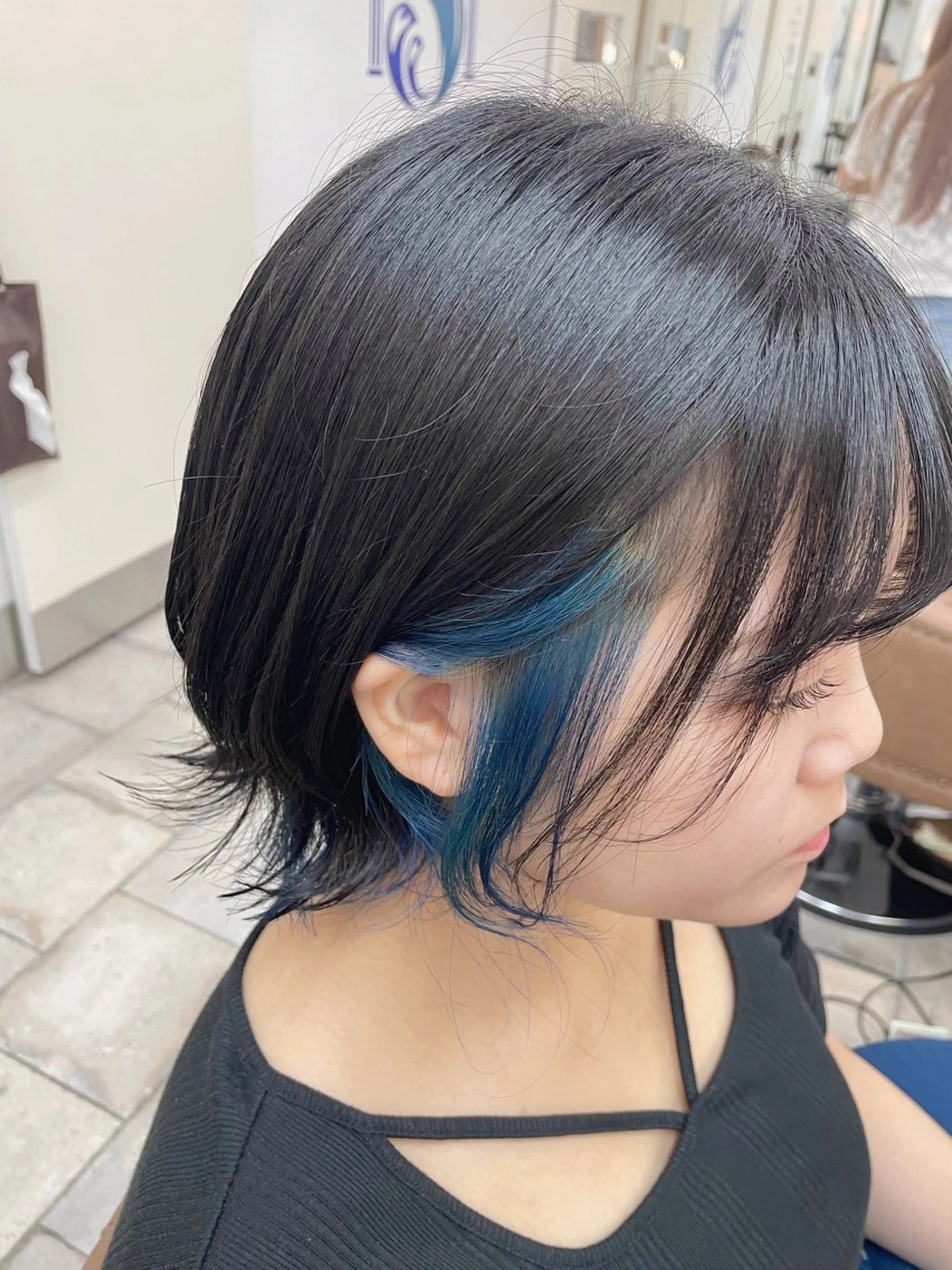 ミディアム カラー ヘアアレンジ イヤリングカラー 🍒新家 さくら🍒のヘアスタイル