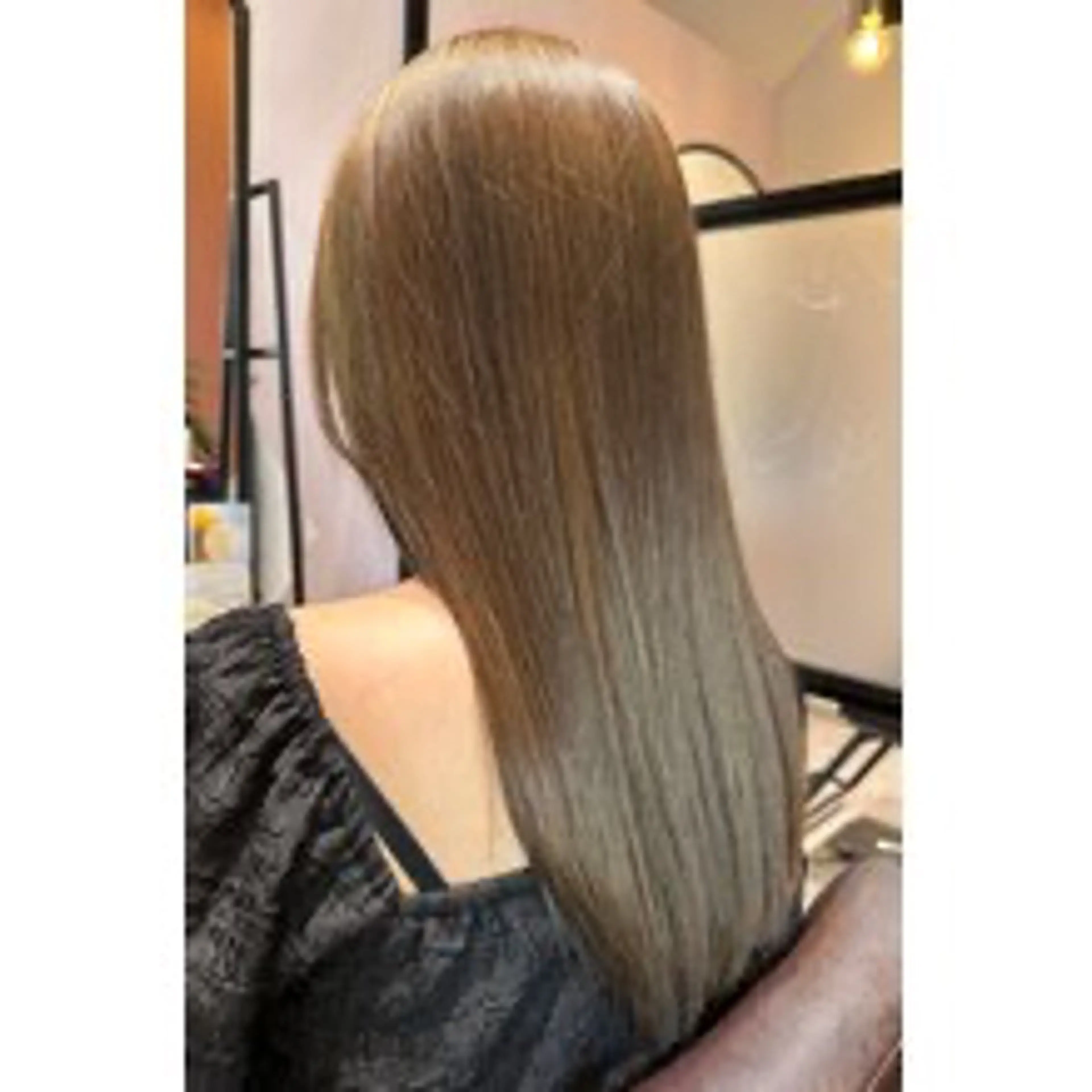 カラー 梶 瑞希のヘアスタイル