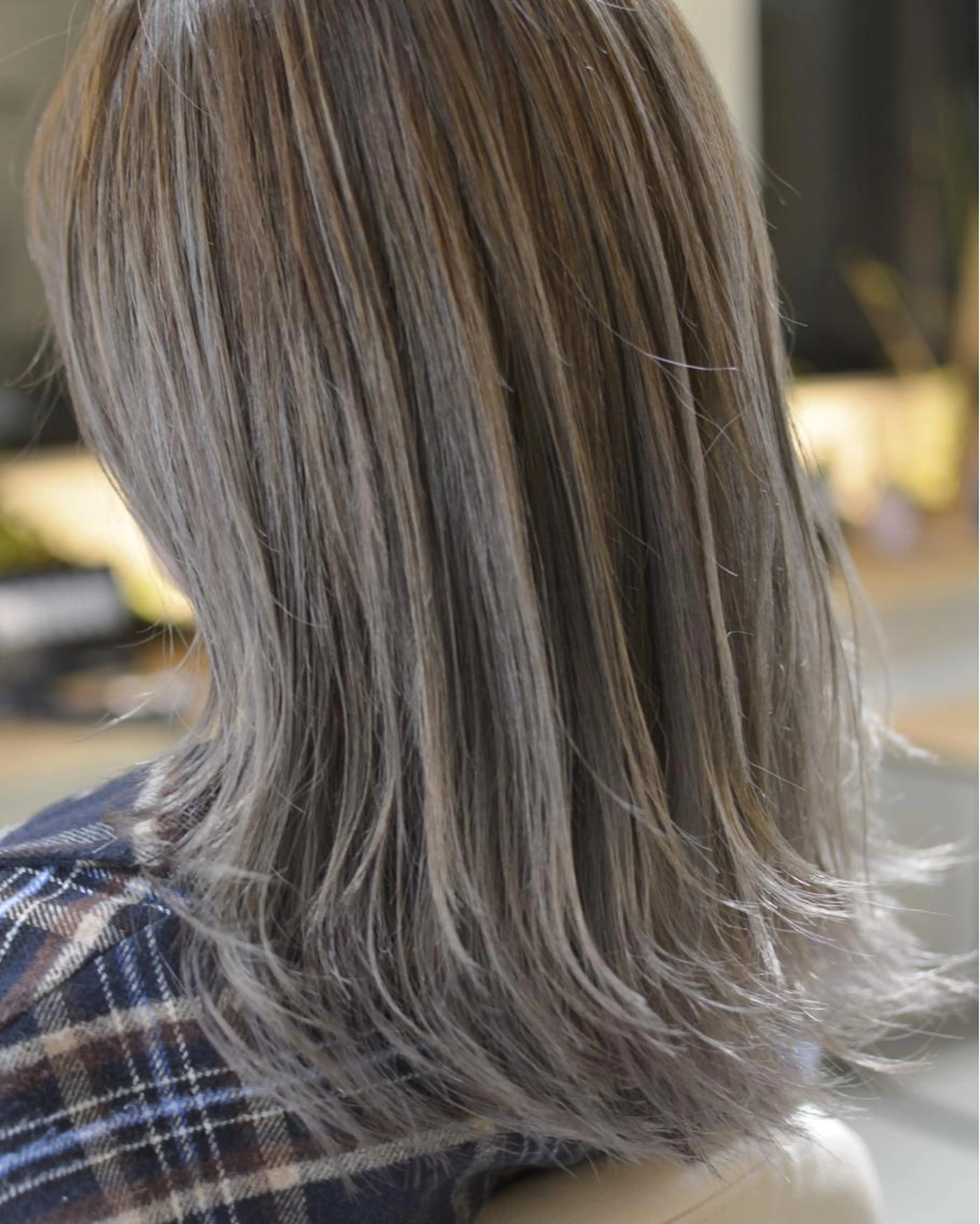 🌈新規カット &⭐️ 炭酸泉⭐︎ケアブリーチグラデーションカラー&トリートメントの写真