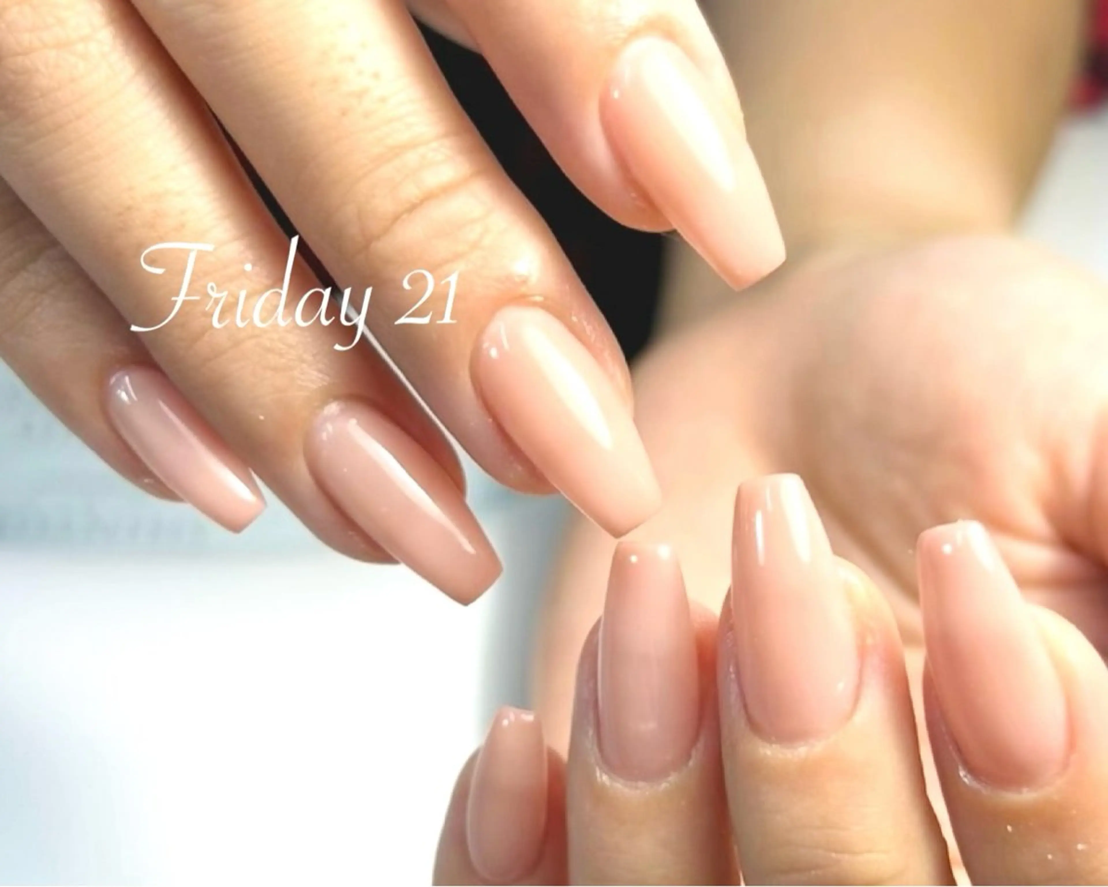 ネイル ハンドネイル ネイルサロン Friday 21所属・ネイルサロン Friday 21のネイルデザイン