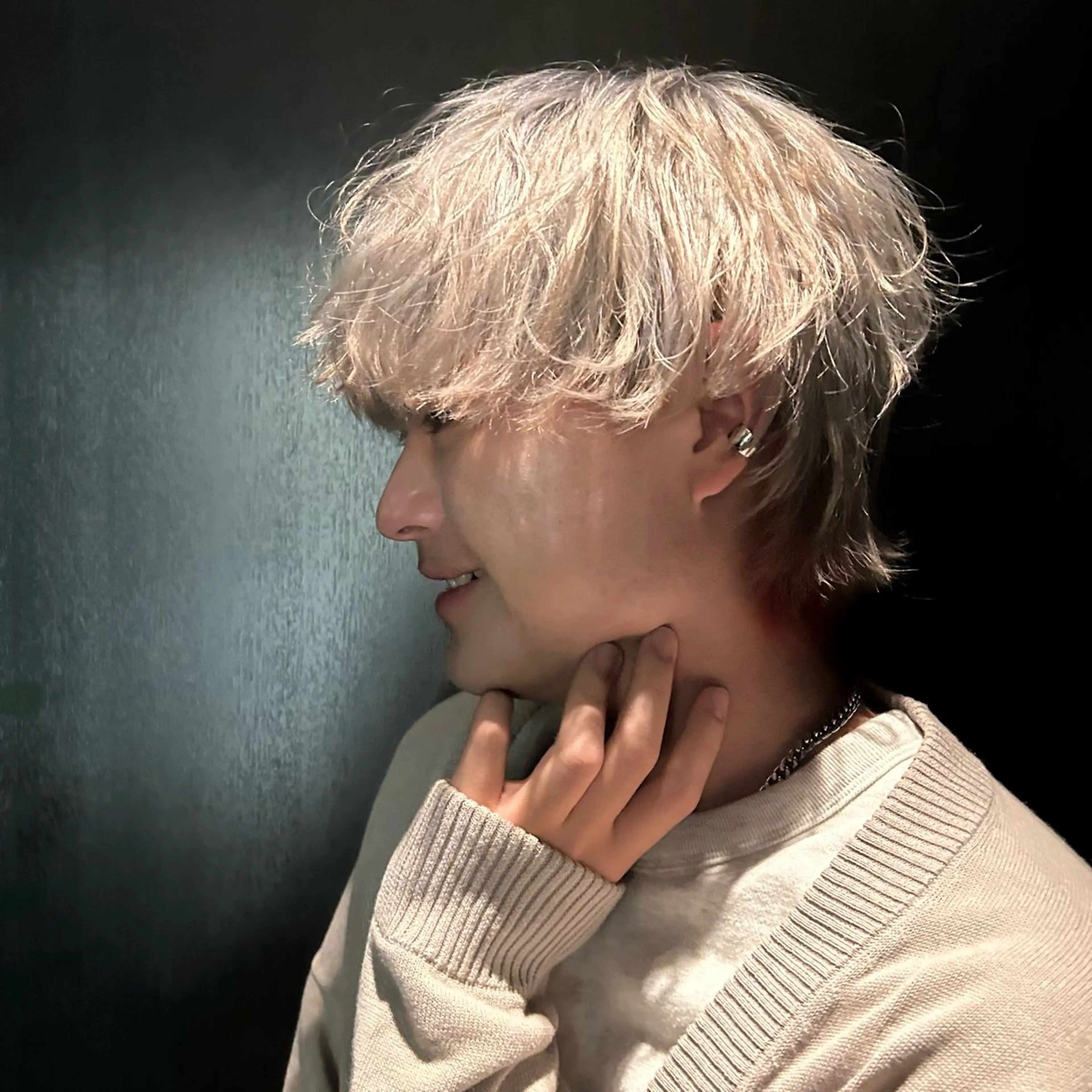 メンズ メンズインナーカラー メンズウルフカット ウルフカット 羽エクステ/シール エクステ/横浜駅5分のヘアスタイル