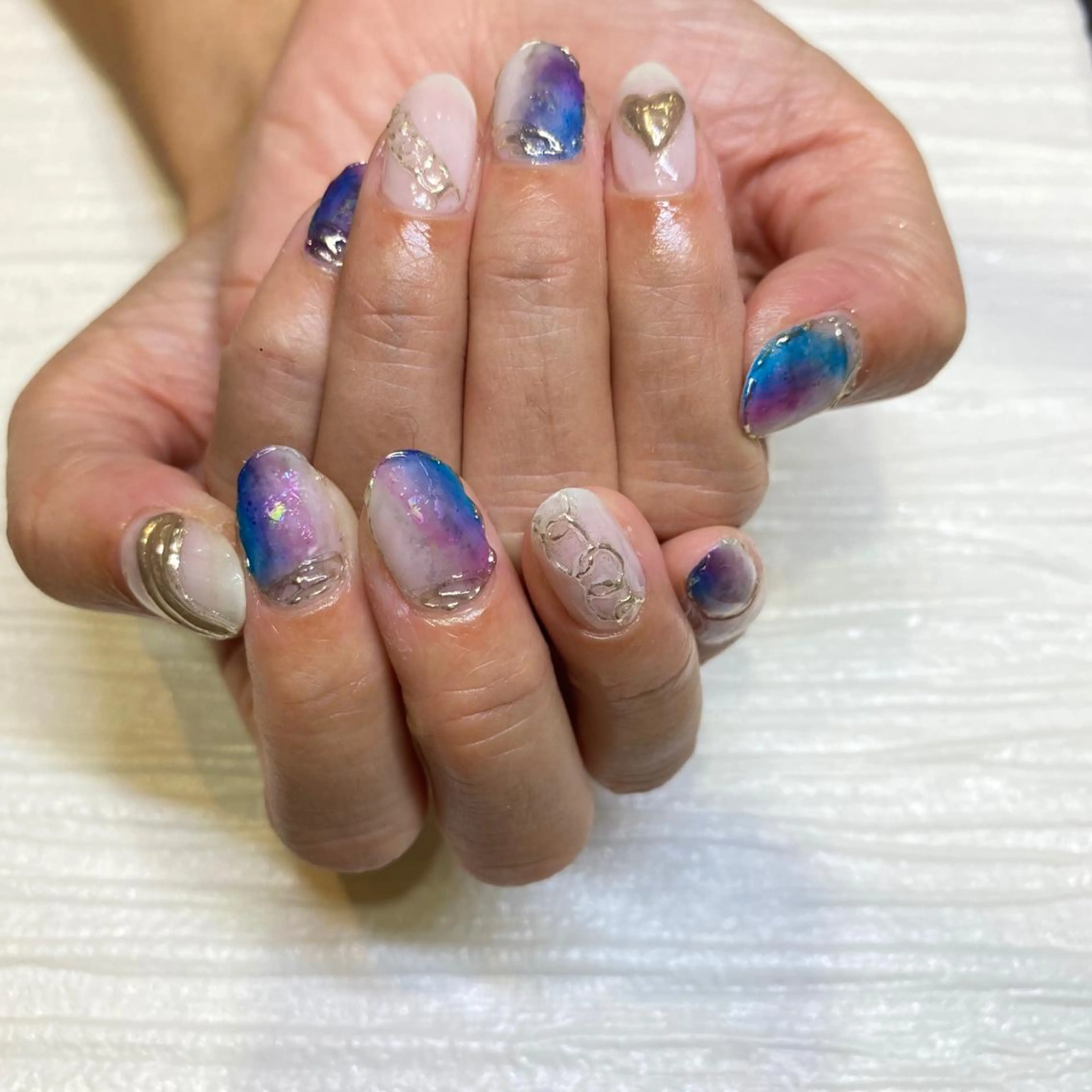 ネイル 脇坂 千晶のネイルデザイン