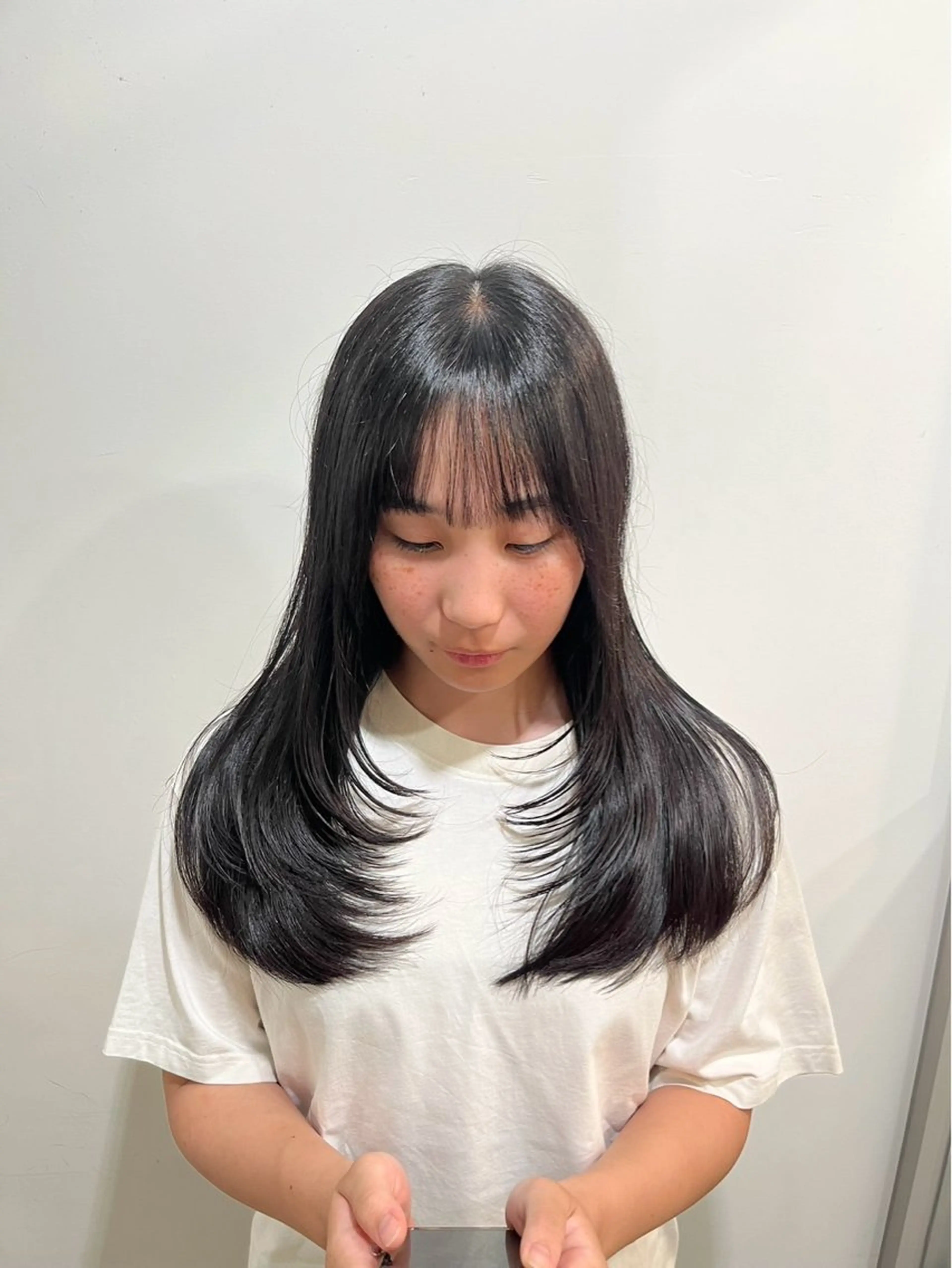 ロング やなぎさわ はるなのヘアスタイル