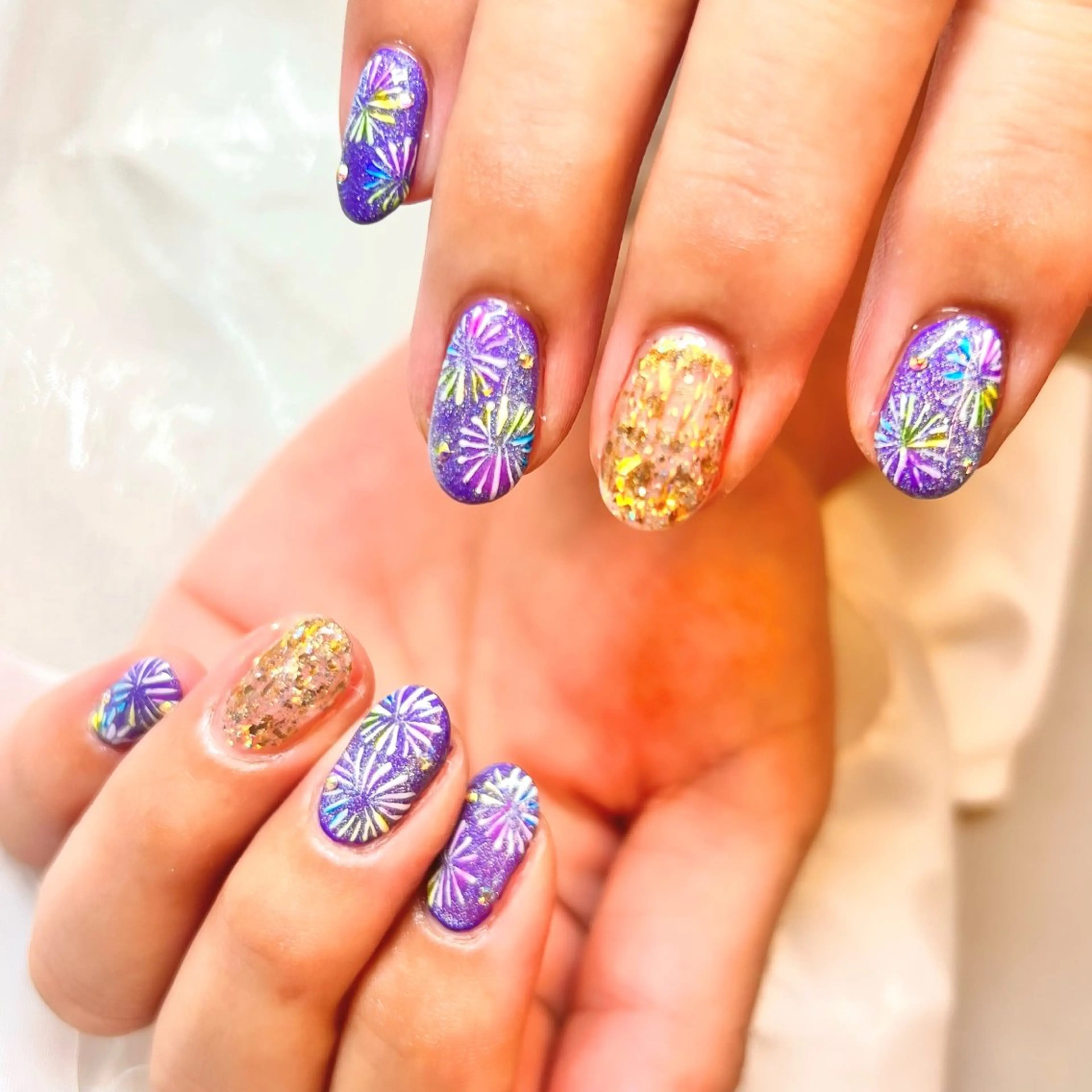 ネイル ハンドネイル clover nailのネイルデザイン