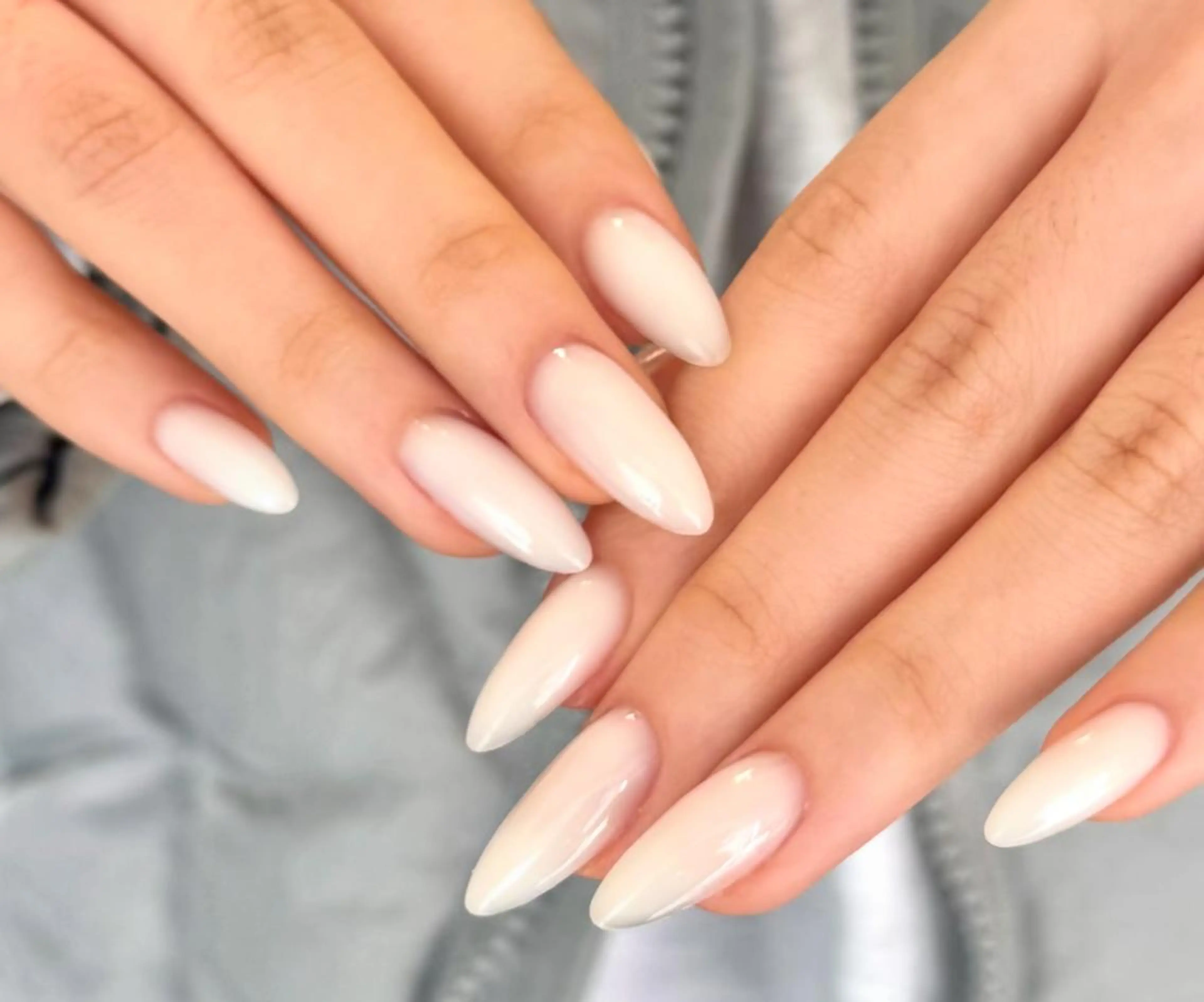 ネイル ハンドネイル 🎀 KiKi_nailのネイルデザイン