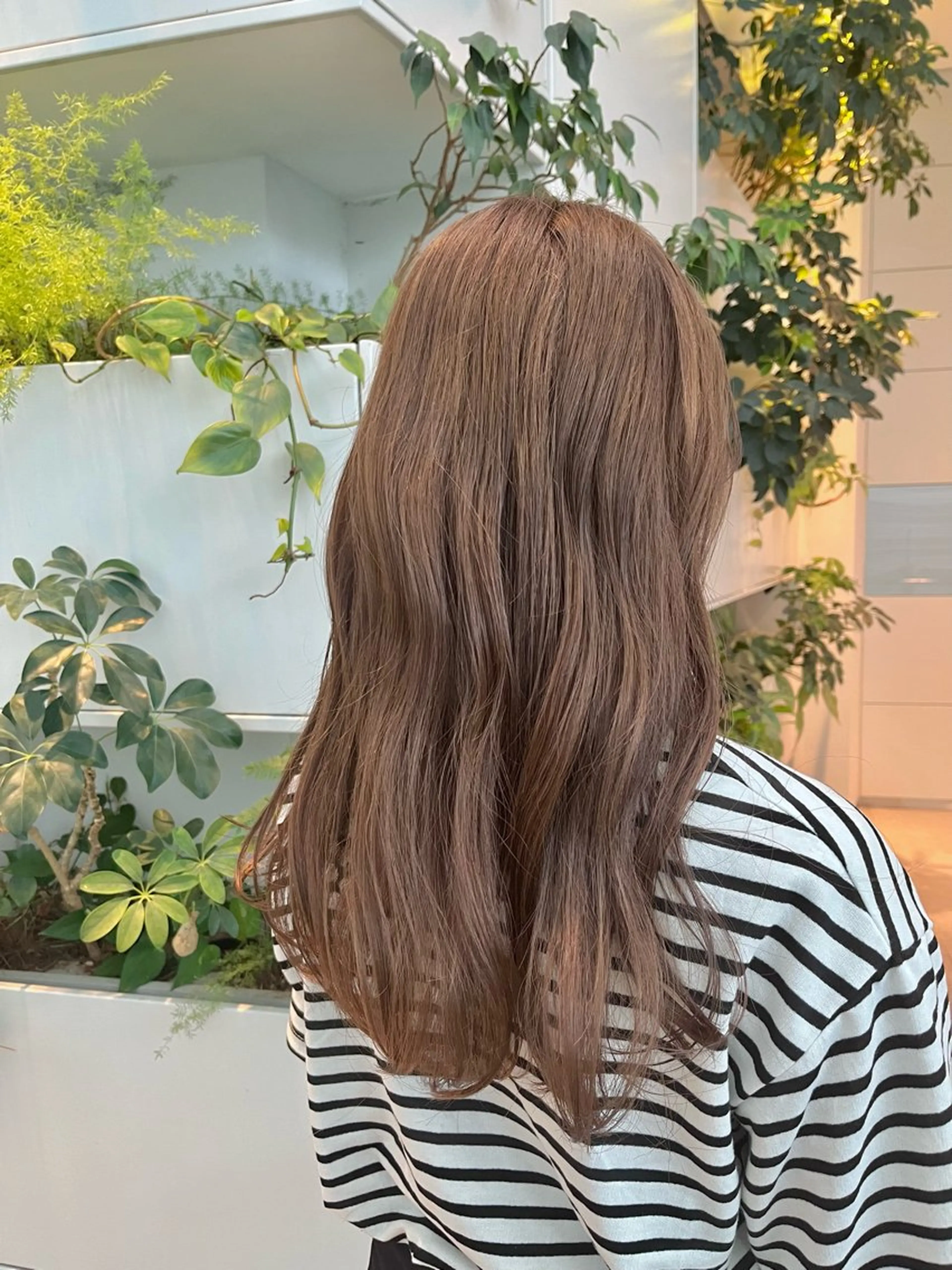 ロング カラー ブラウンカラー カット ヘアカラー トリートメント くさかみさき🌼暖色 /耳つぼ/オタク🌼のヘアスタイル