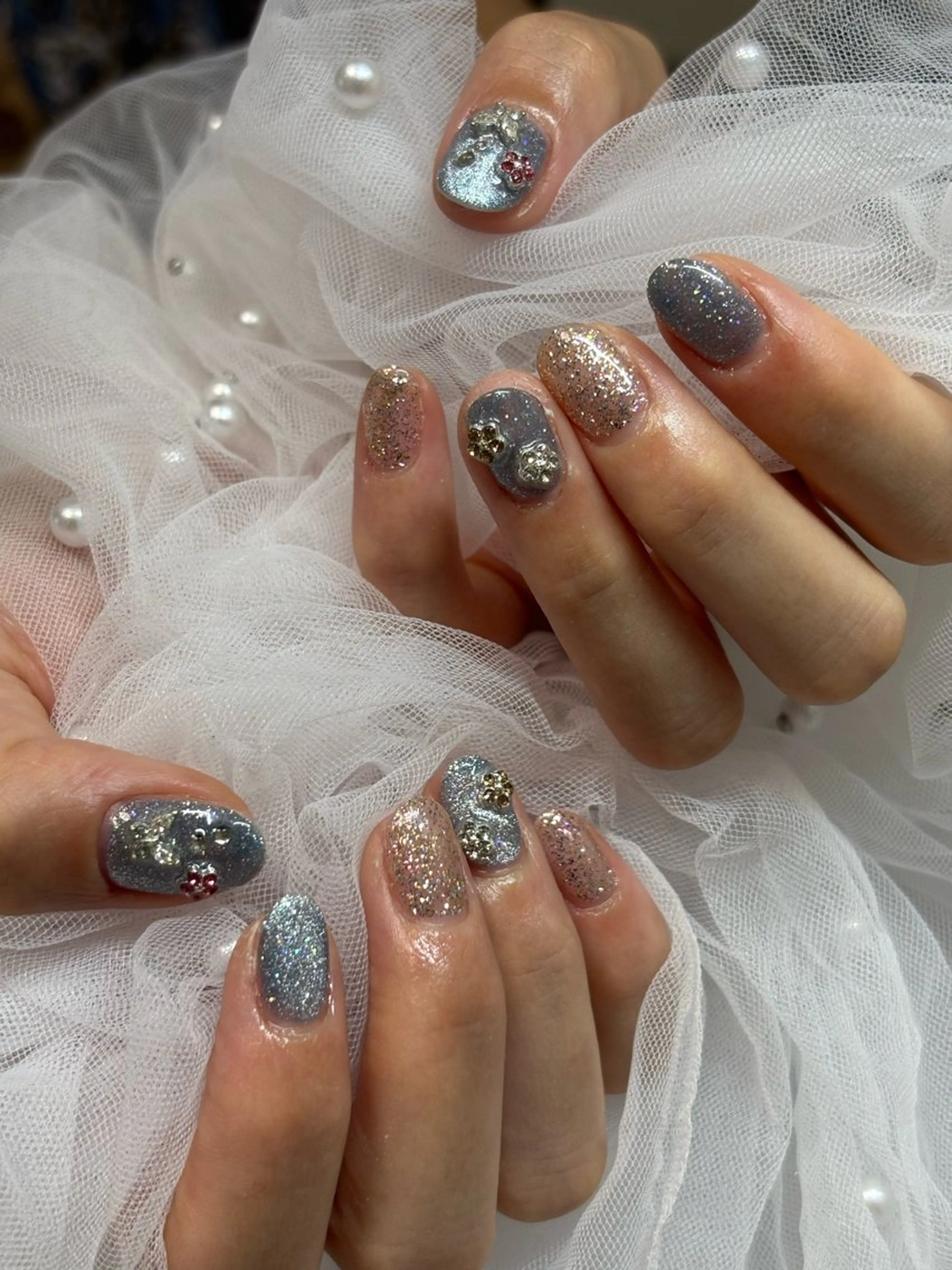 ネイル フラッシュネイル シンプルネイル 三本 綾奈のネイルデザイン