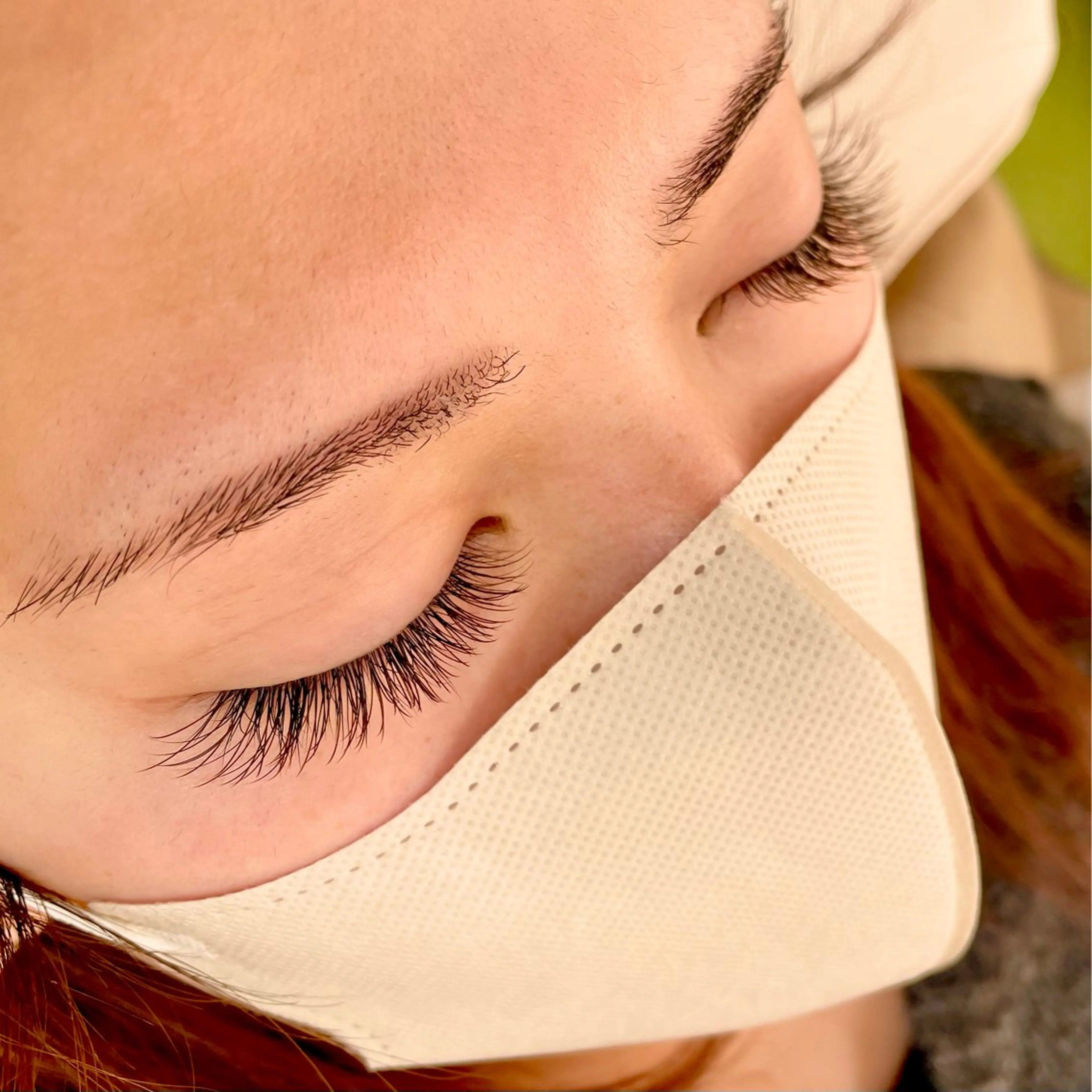 マツエク・マツパ カラーマツエク マツエク ayumi/似合わせ トレンド/束間🪽の眉毛・アイブロウイメージ