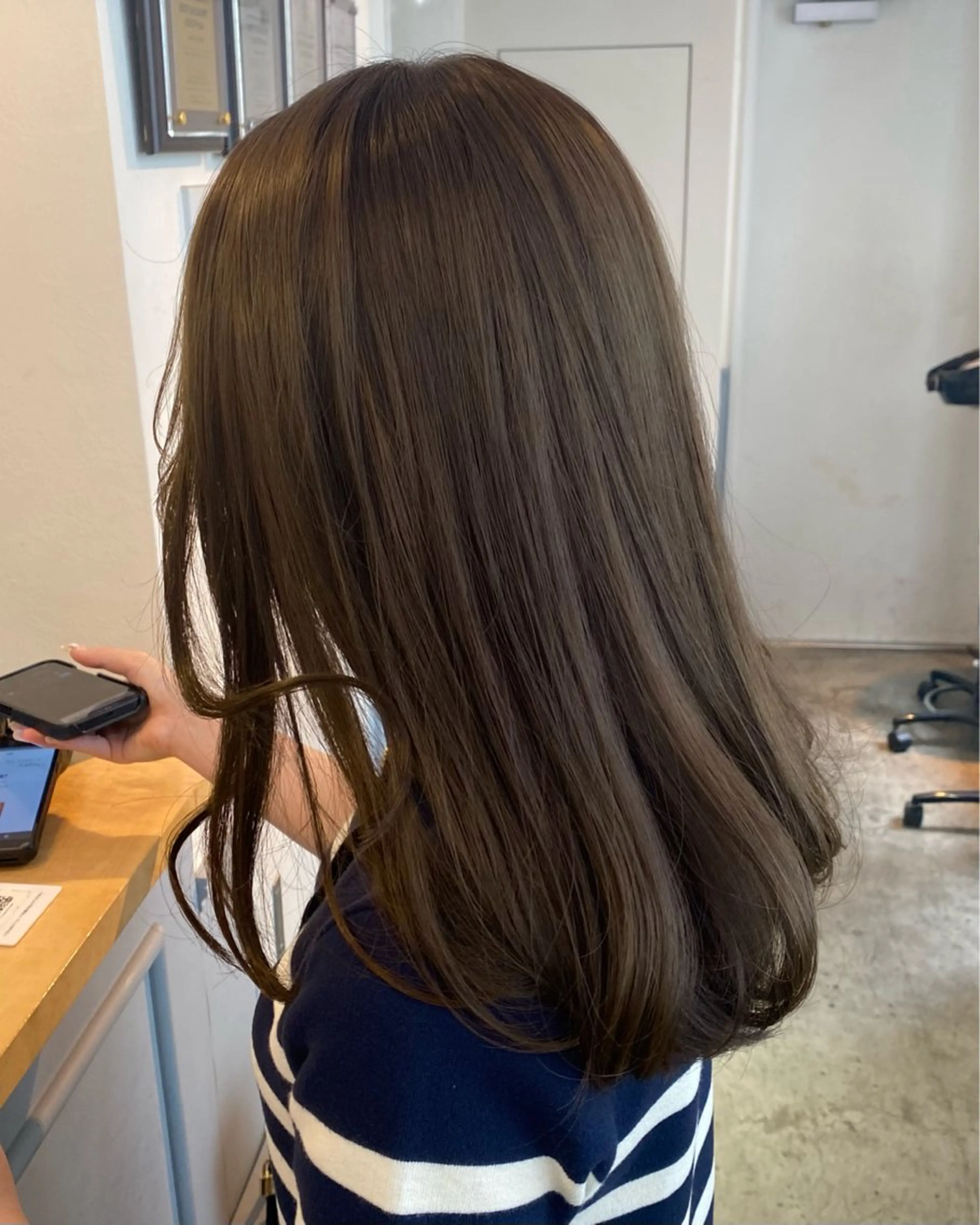 セミロング カラー eclart ayaのヘアスタイル