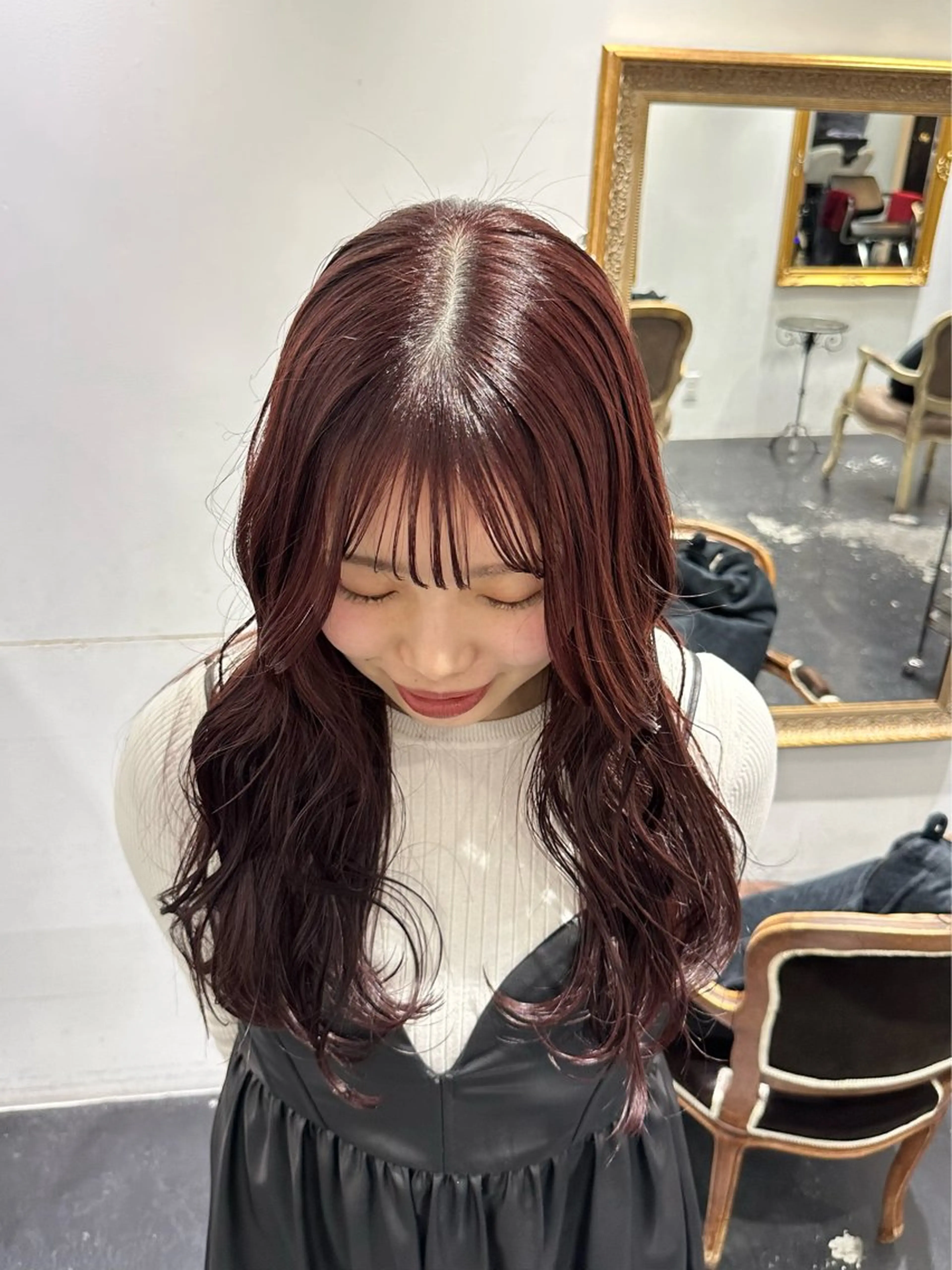 ミディアム カラー ブリーチ ボルドーカラー ダブルカラー ブリーチなしカラー REAL 心斎橋所属・ブリーチ/ベージュ /ピンク🦋ナツミのヘアスタイル