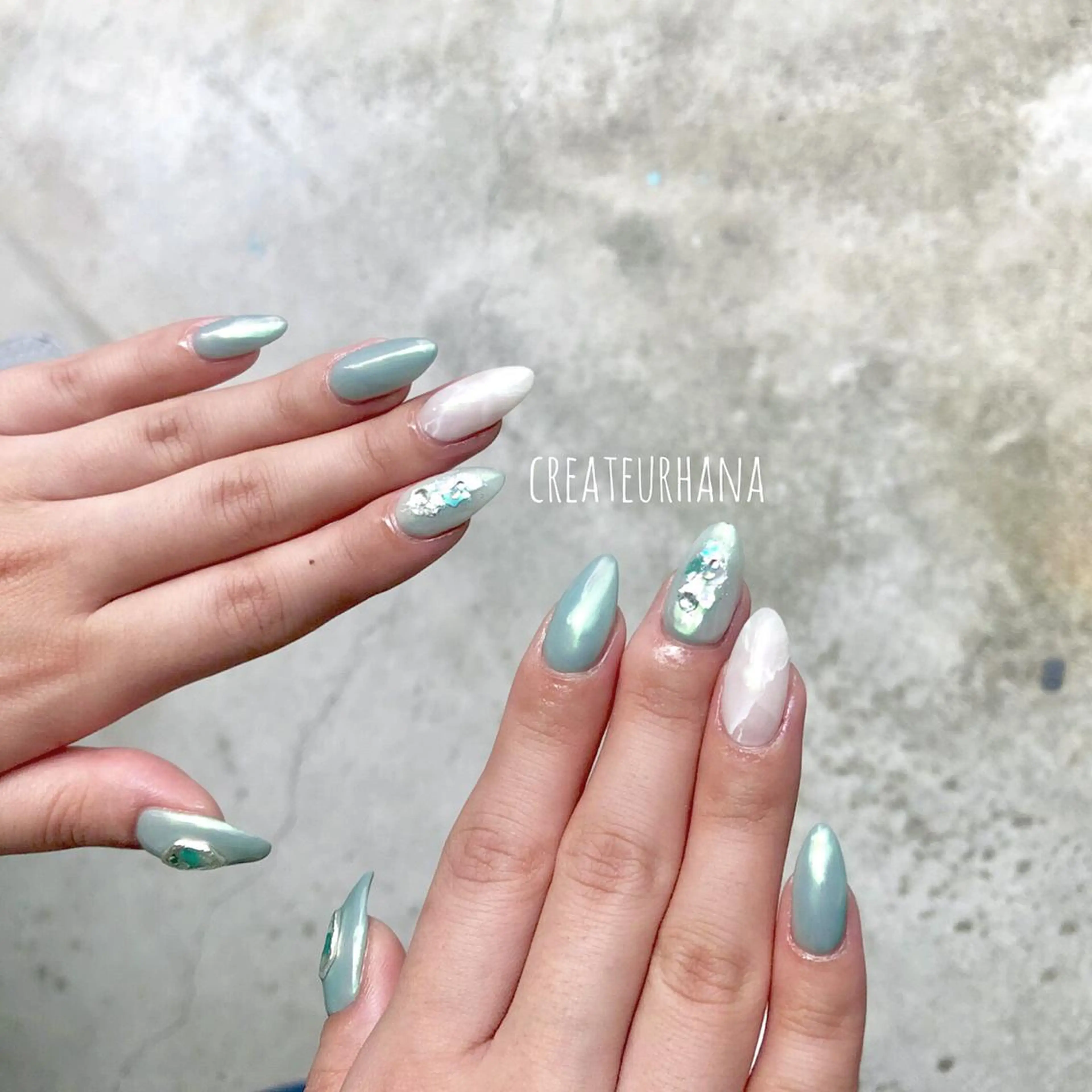 ネイル クレアトゥール華 都賀店所属・三橋 結菜のネイルデザイン