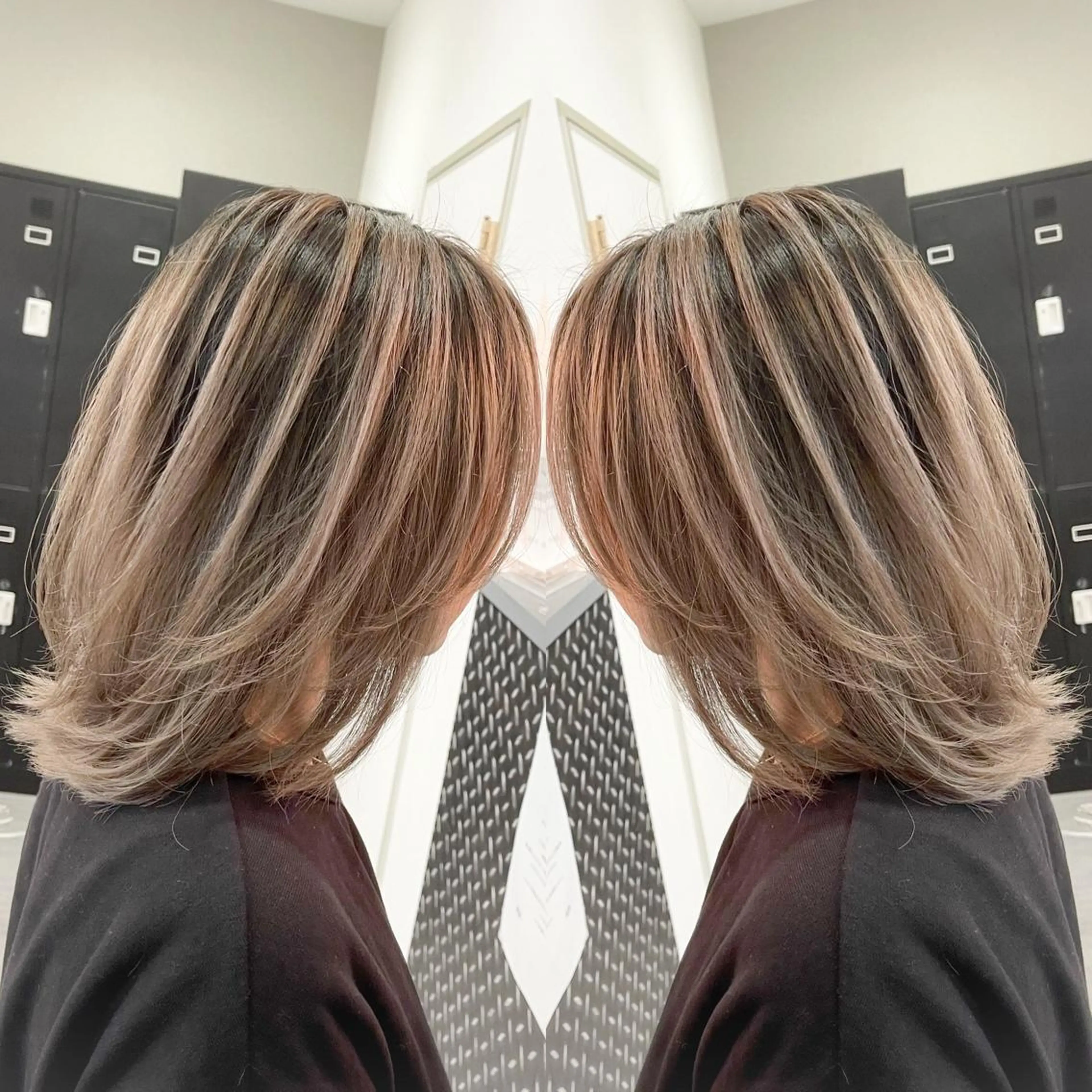 ミディアム カラー ヘアアレンジ バレイヤージュ デザインカラー ハイライトカラー 外国人風カラー ハイライト アンドウ ユウ/ レイヤーカット/韓国のヘアスタイル