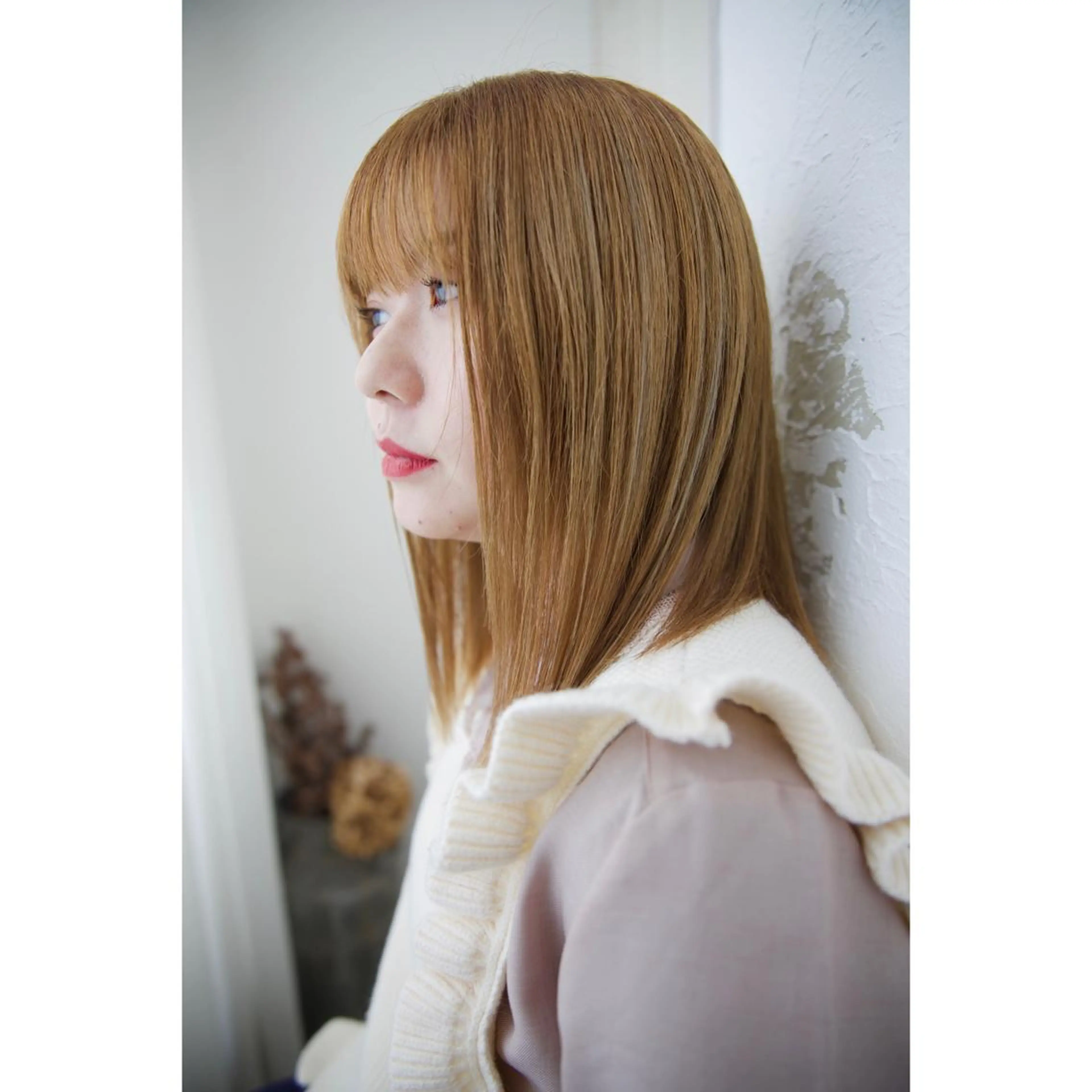 セミロング カラー fio マナミのヘアスタイル