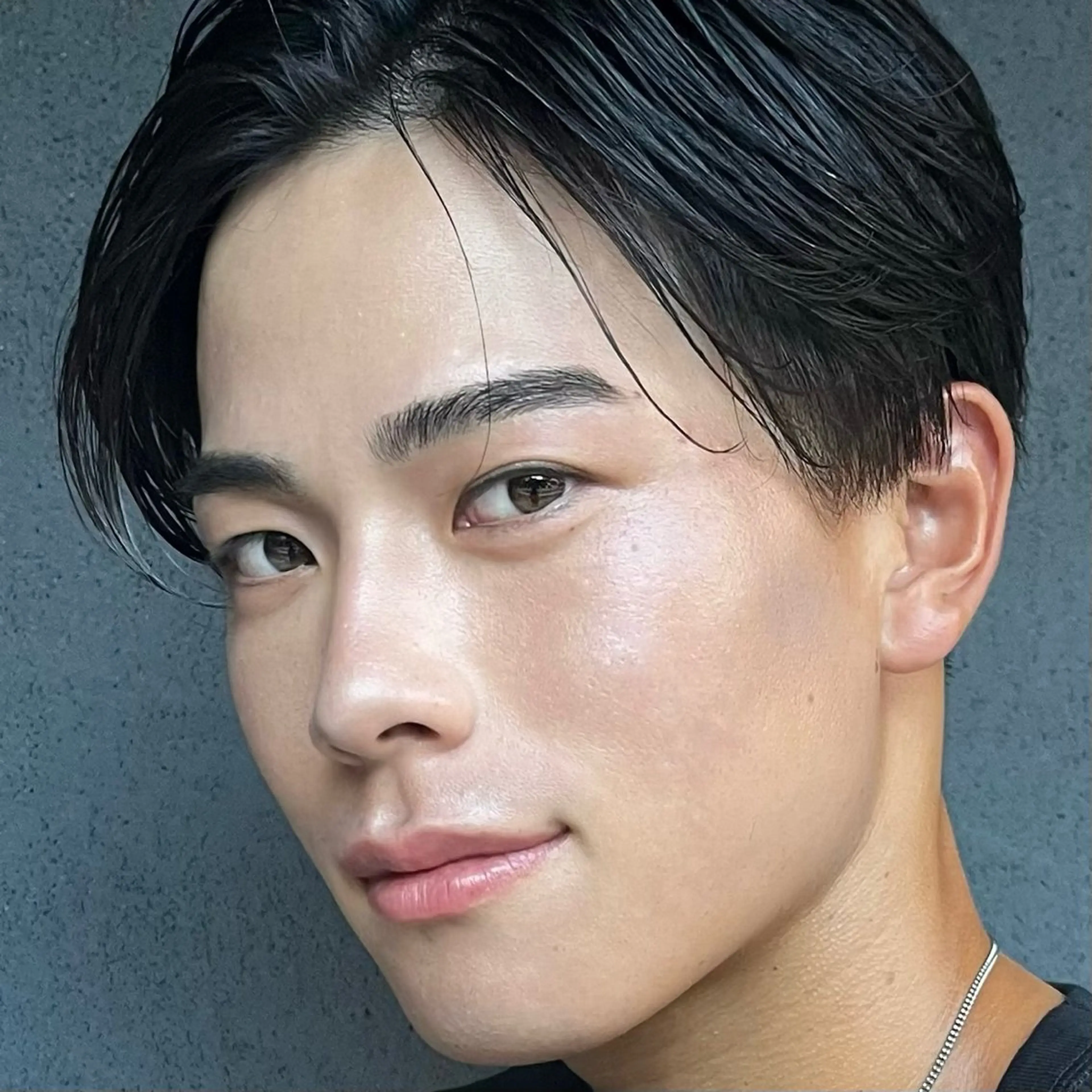 ワンランク上のメンズ眉へ/メンズWax脱毛の写真