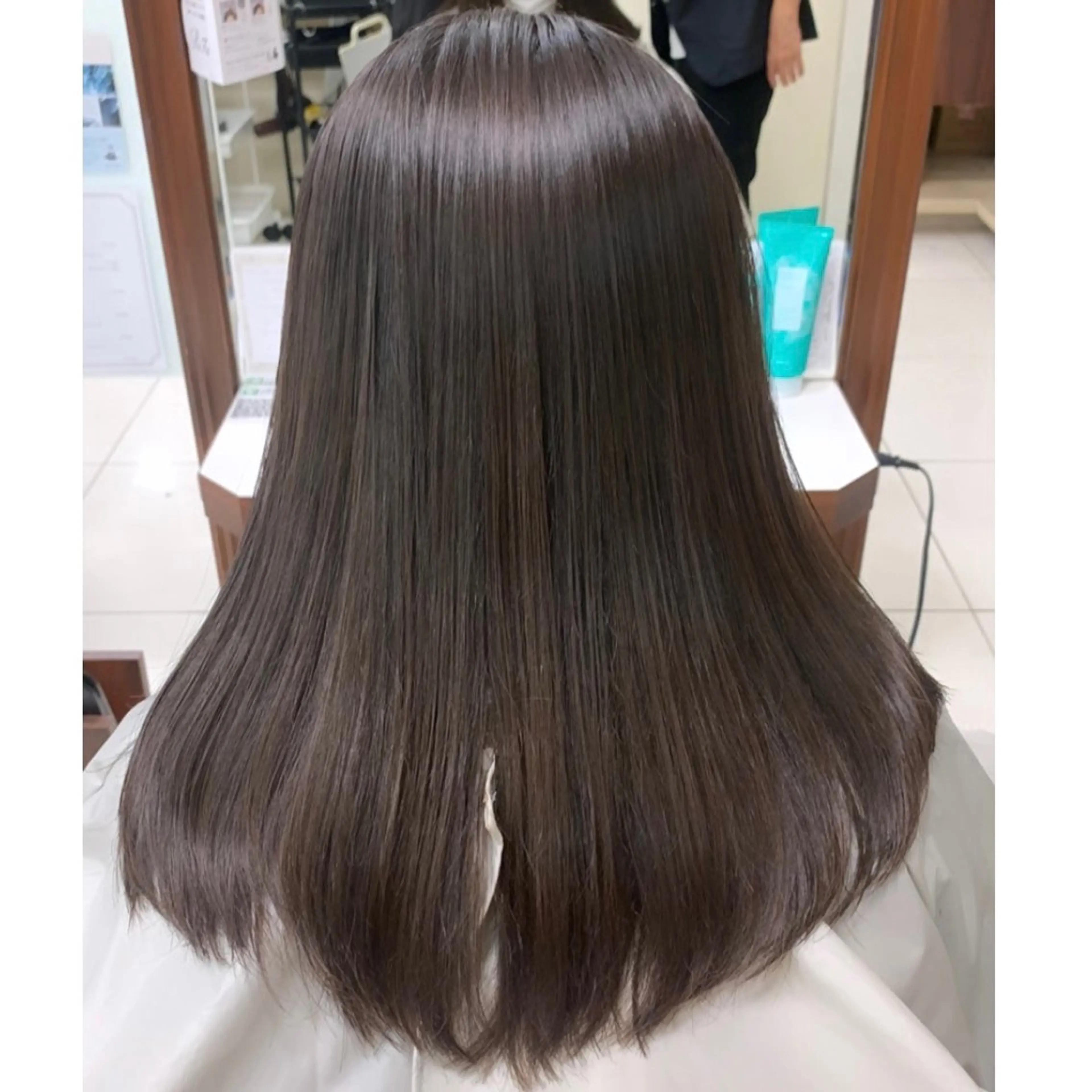 『平日限定』【美髪へ導く】デザインカット＋美髪矯正の写真