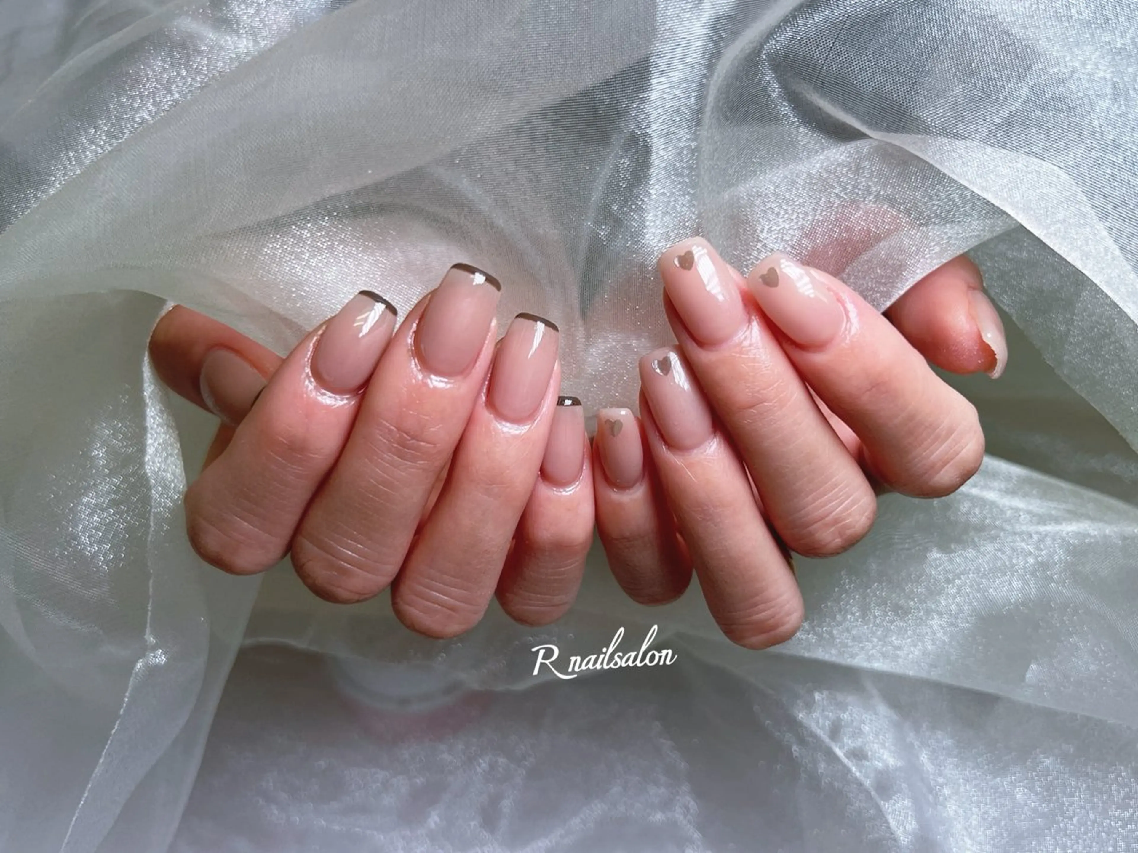 セミロング R NAILSALONのネイルデザイン
