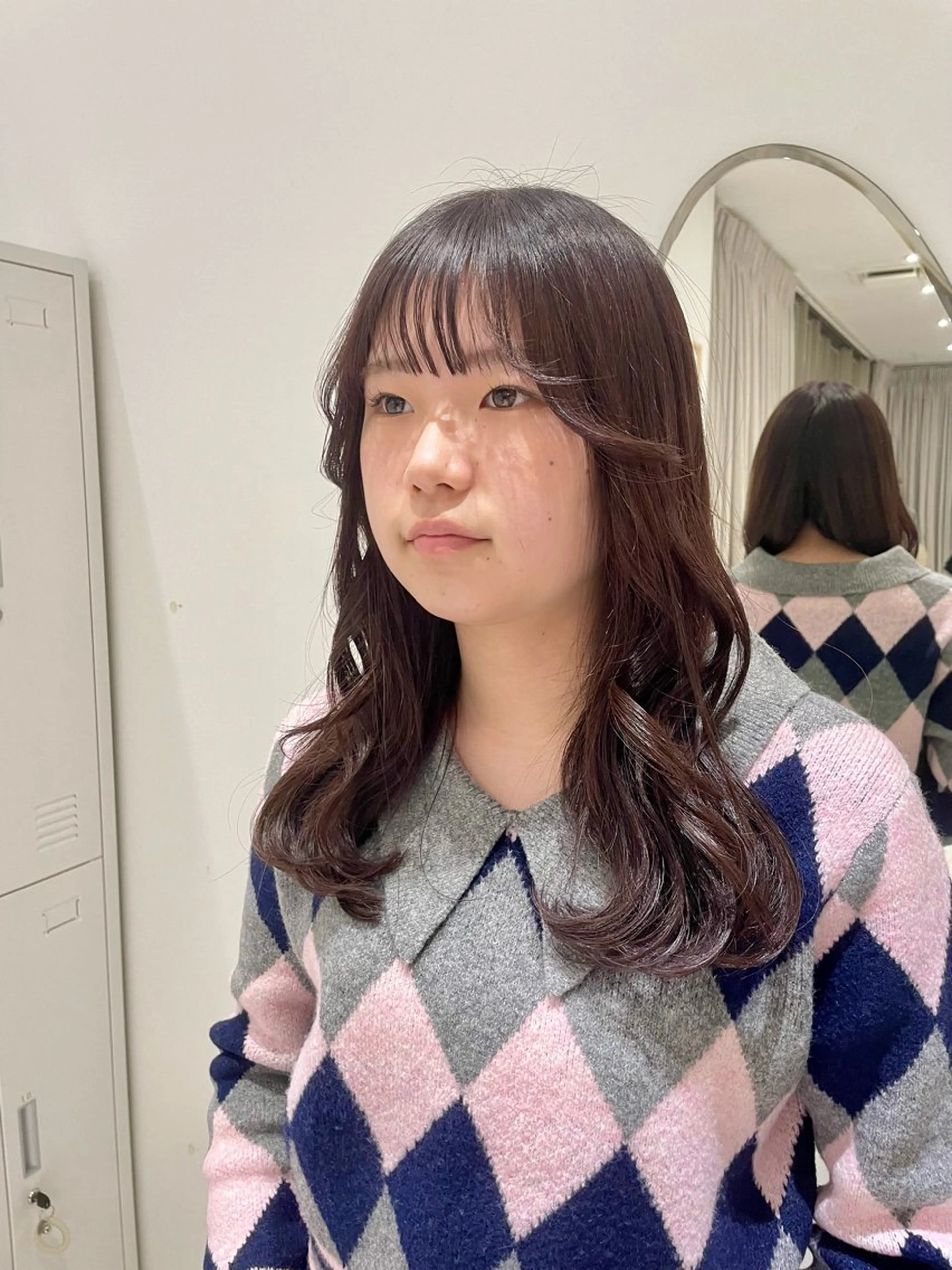 セミロング カラー Zina 福岡天神所属・フェイスレイヤー/ 小顔/髪質改善　関のヘアスタイル