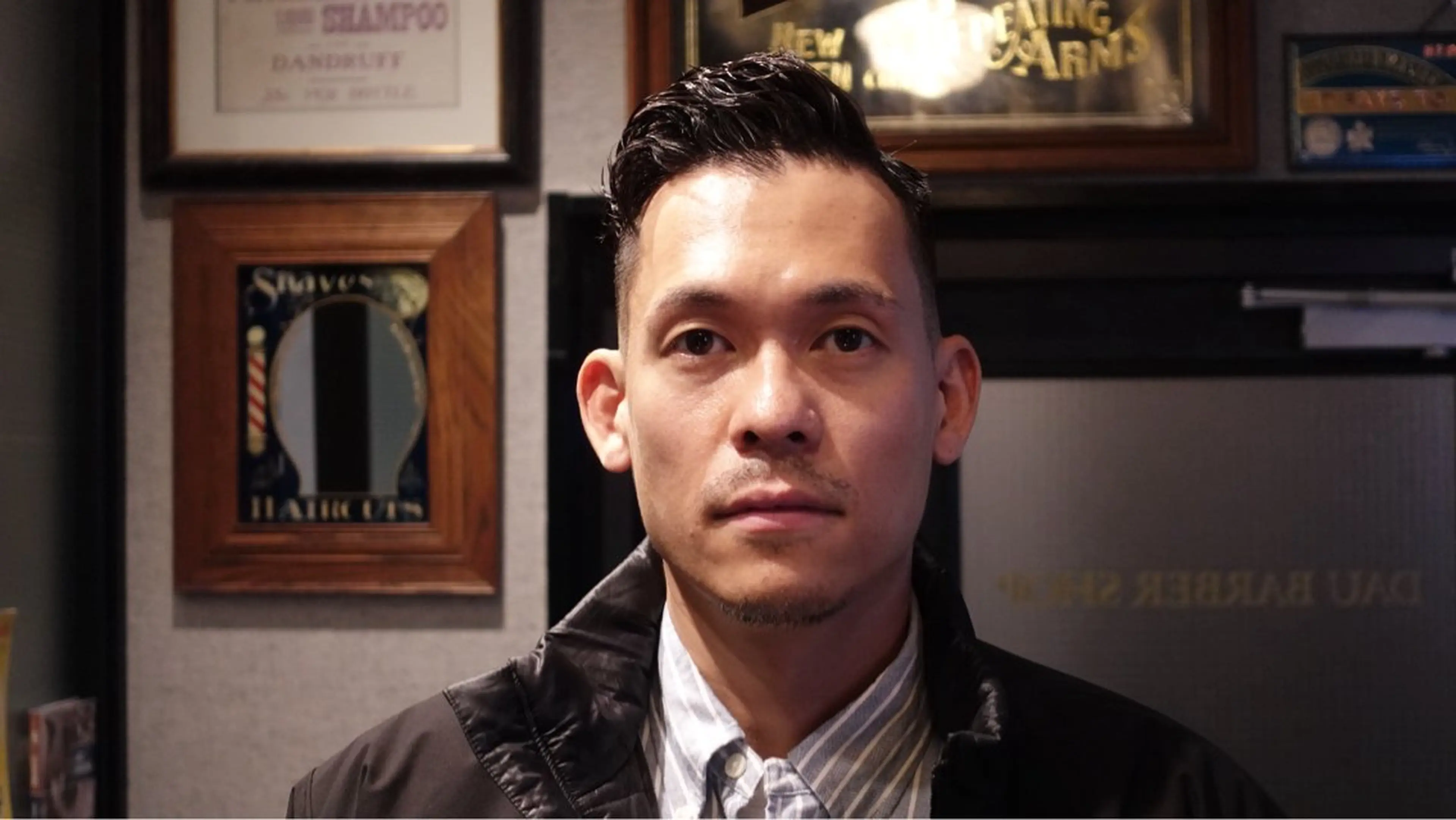 ショート メンズ フェードカット メンズパーマ カット ヘアセット メンズ眉毛ワックス 青山英憲のヘアスタイル