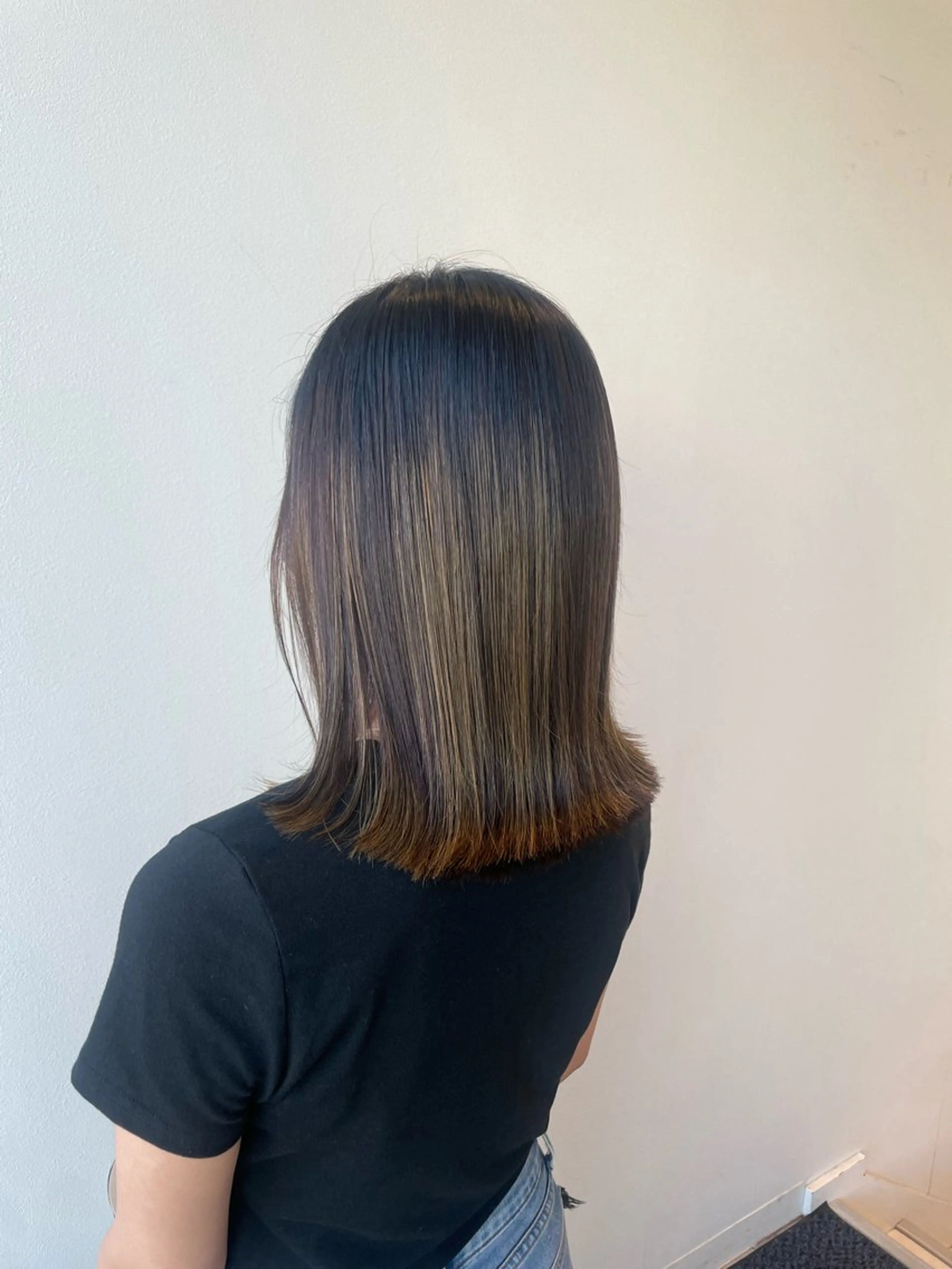 ミディアム 山田 ‌　乙波‌‌　‌のヘアスタイル