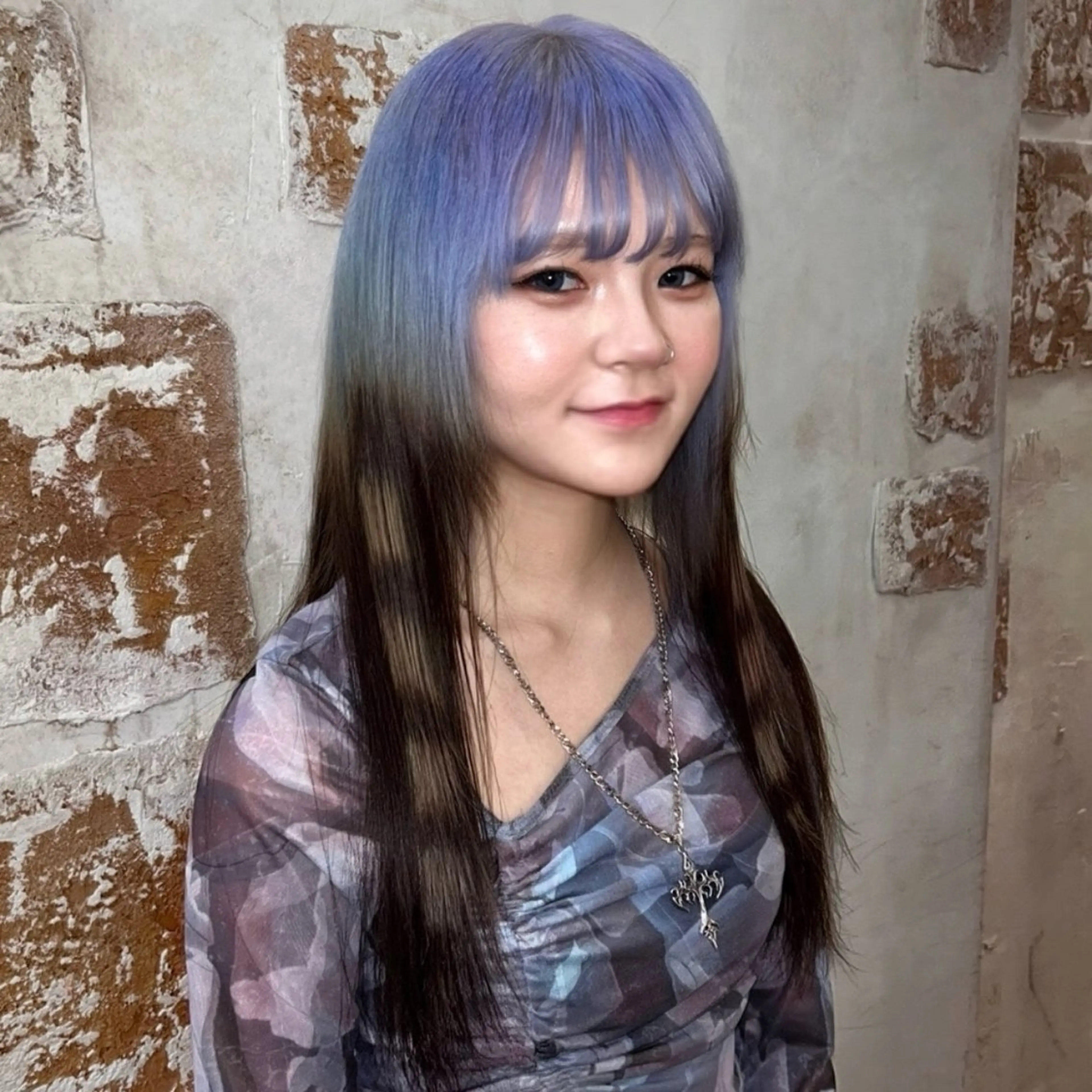 ロング カラー ユメナ ̖́-のヘアスタイル