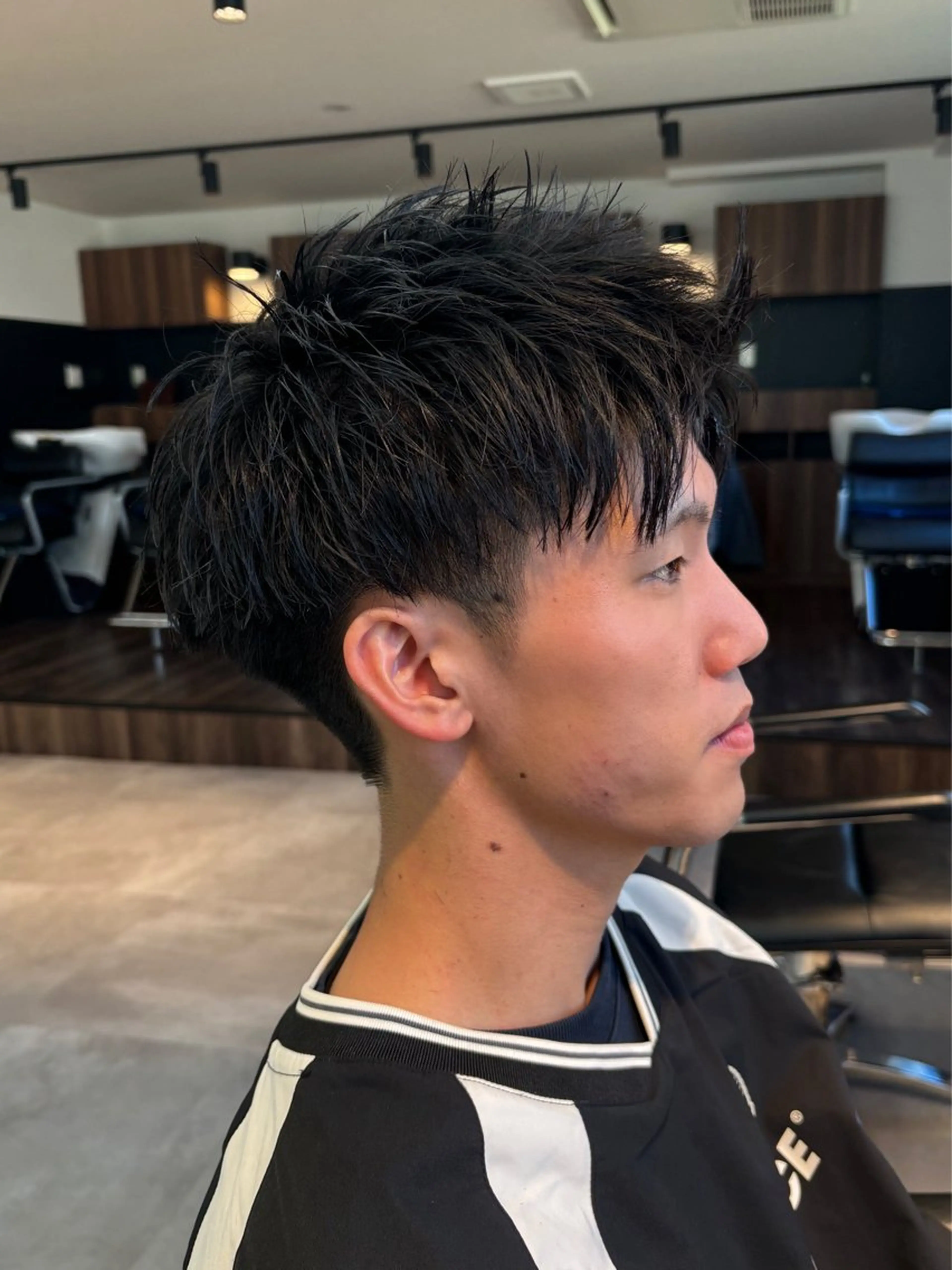 メンズ メンズショート カット フェザーパーマ/韓国 /メンズカット/保立のヘアスタイル