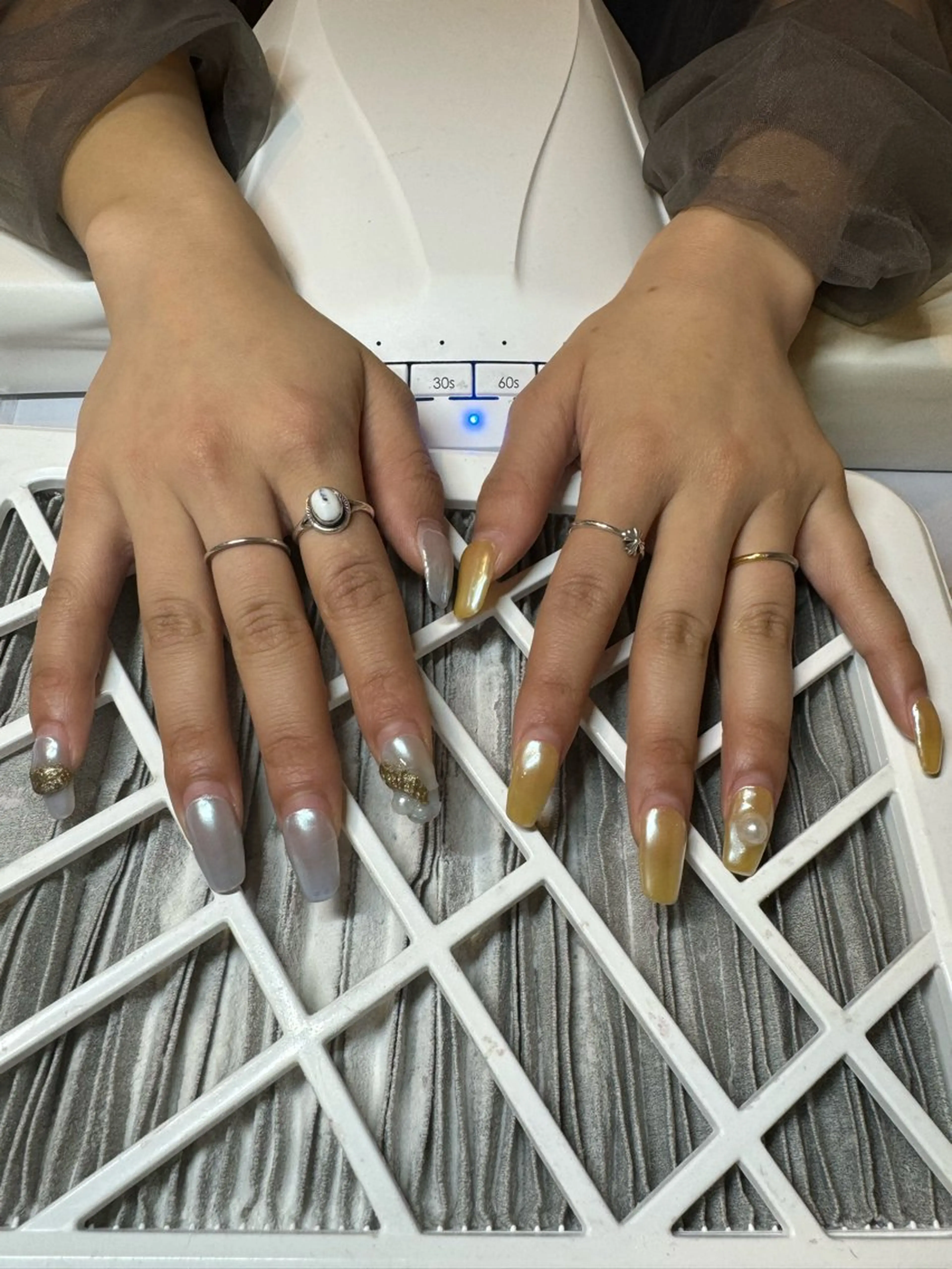 ネイル ハンドネイル 濱岡 咲のネイルデザイン