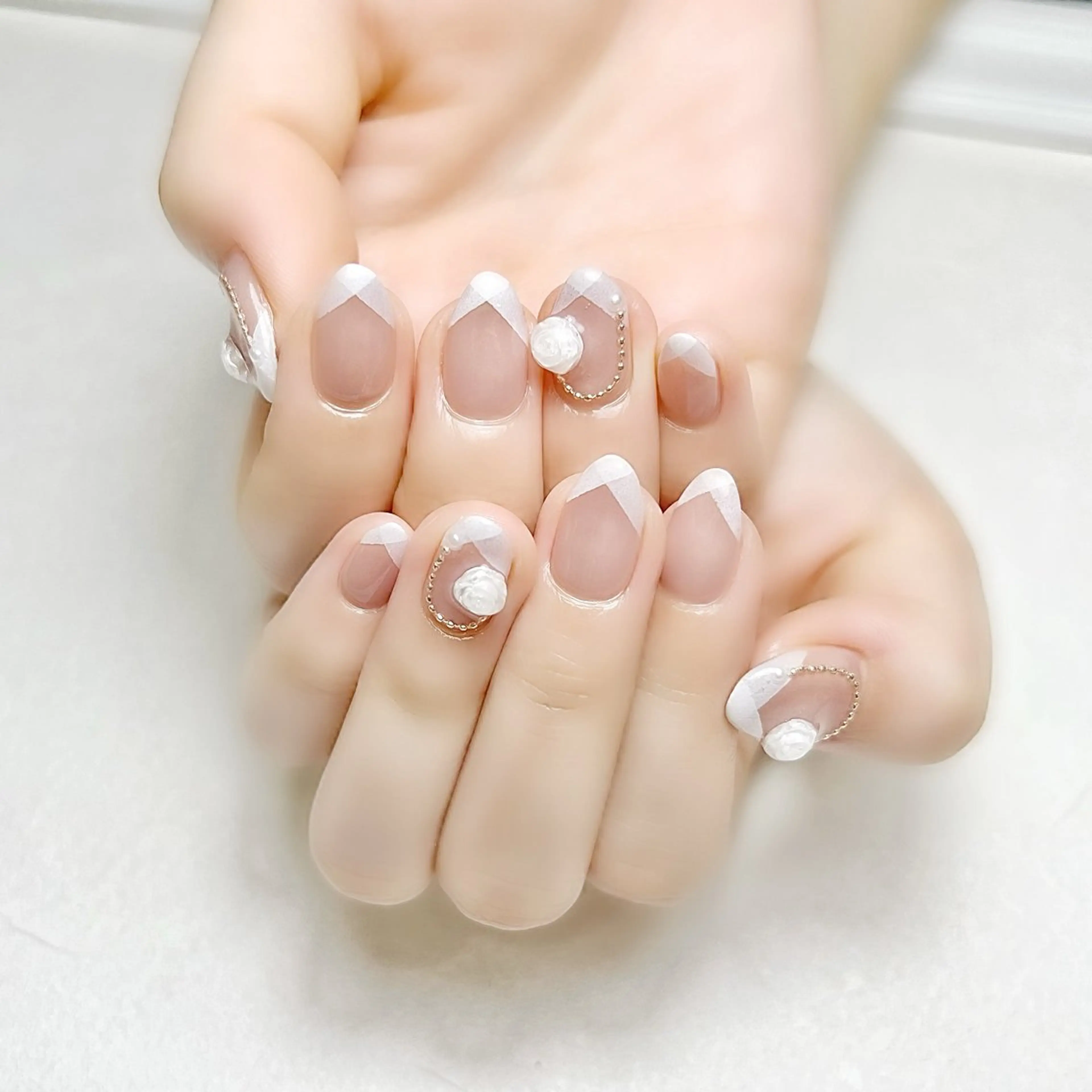 ネイル フレンチネイル オフィスネイル ワンホンネイル rouse nail RISATOのネイルデザイン