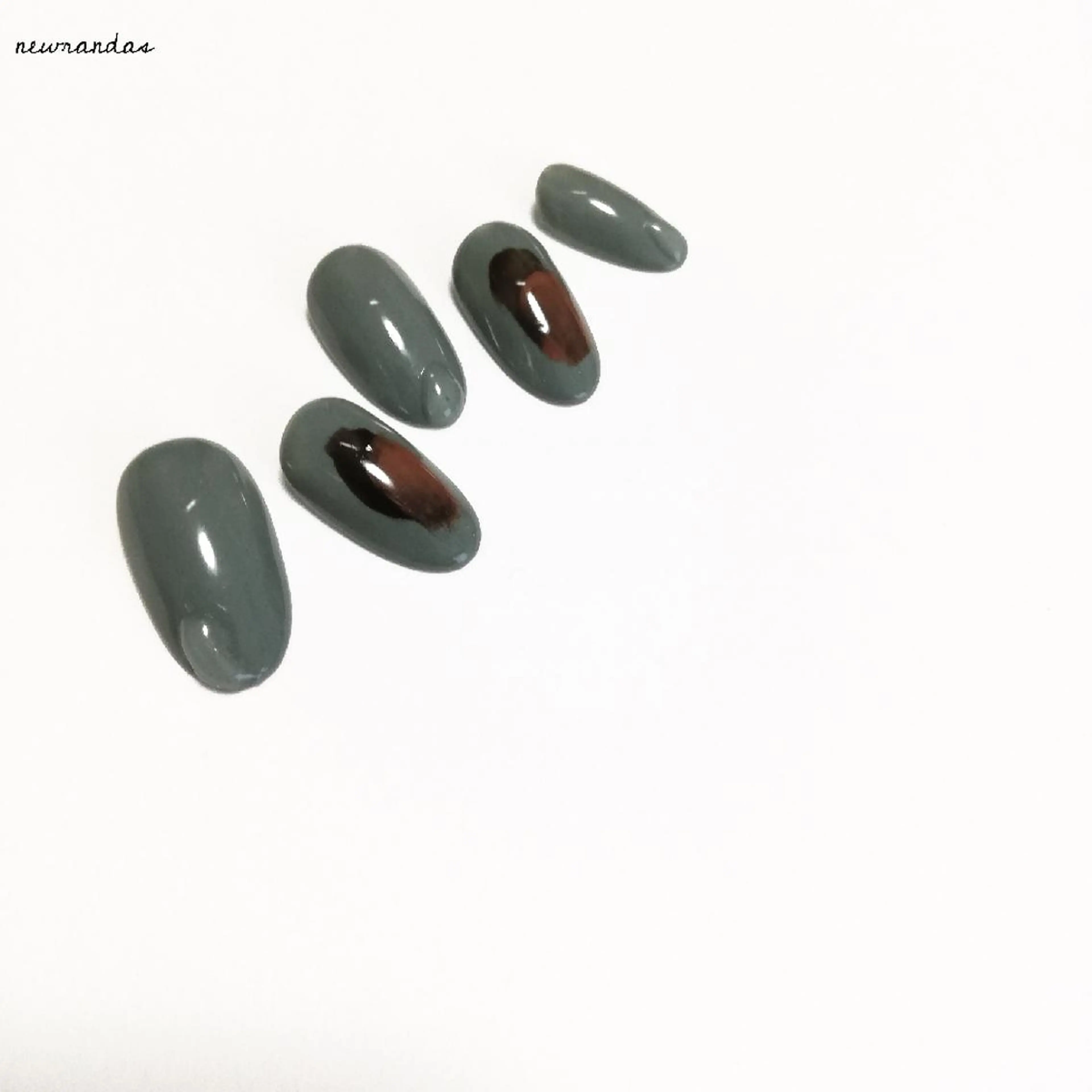 ネイル newrandas hitomiのネイルデザイン