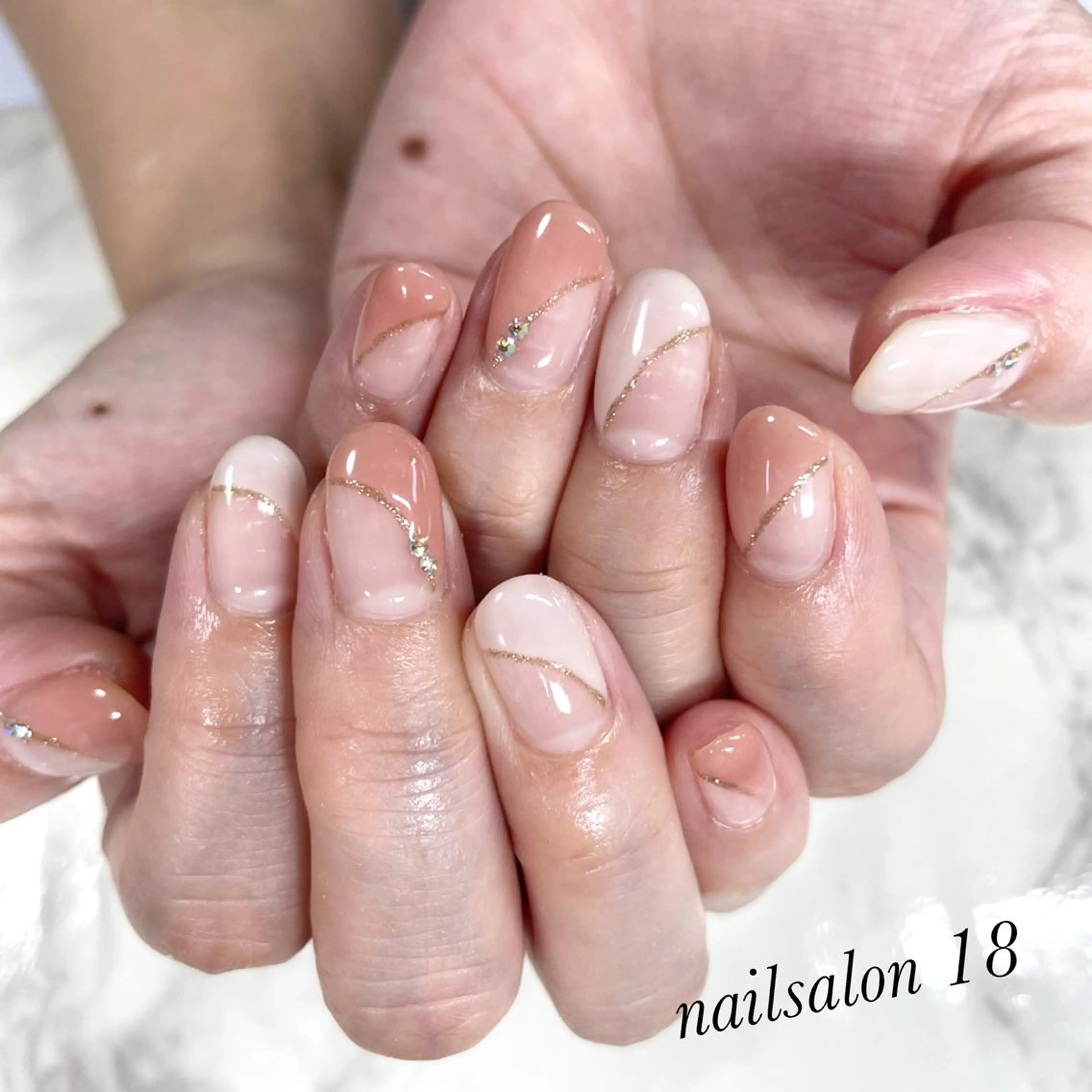 ネイル nail salon 18.のネイルデザイン