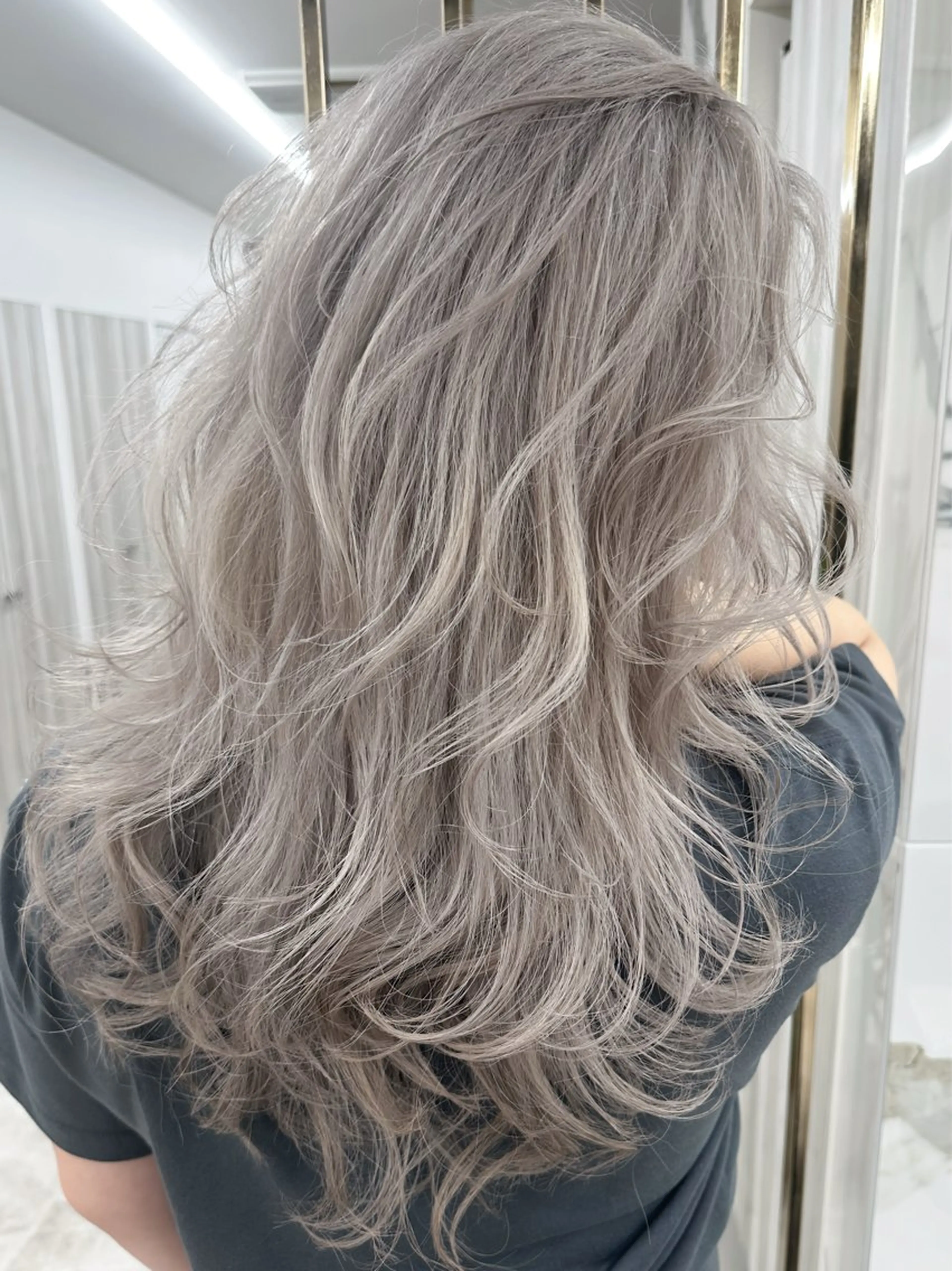 リタッチ➕オンカラーの写真