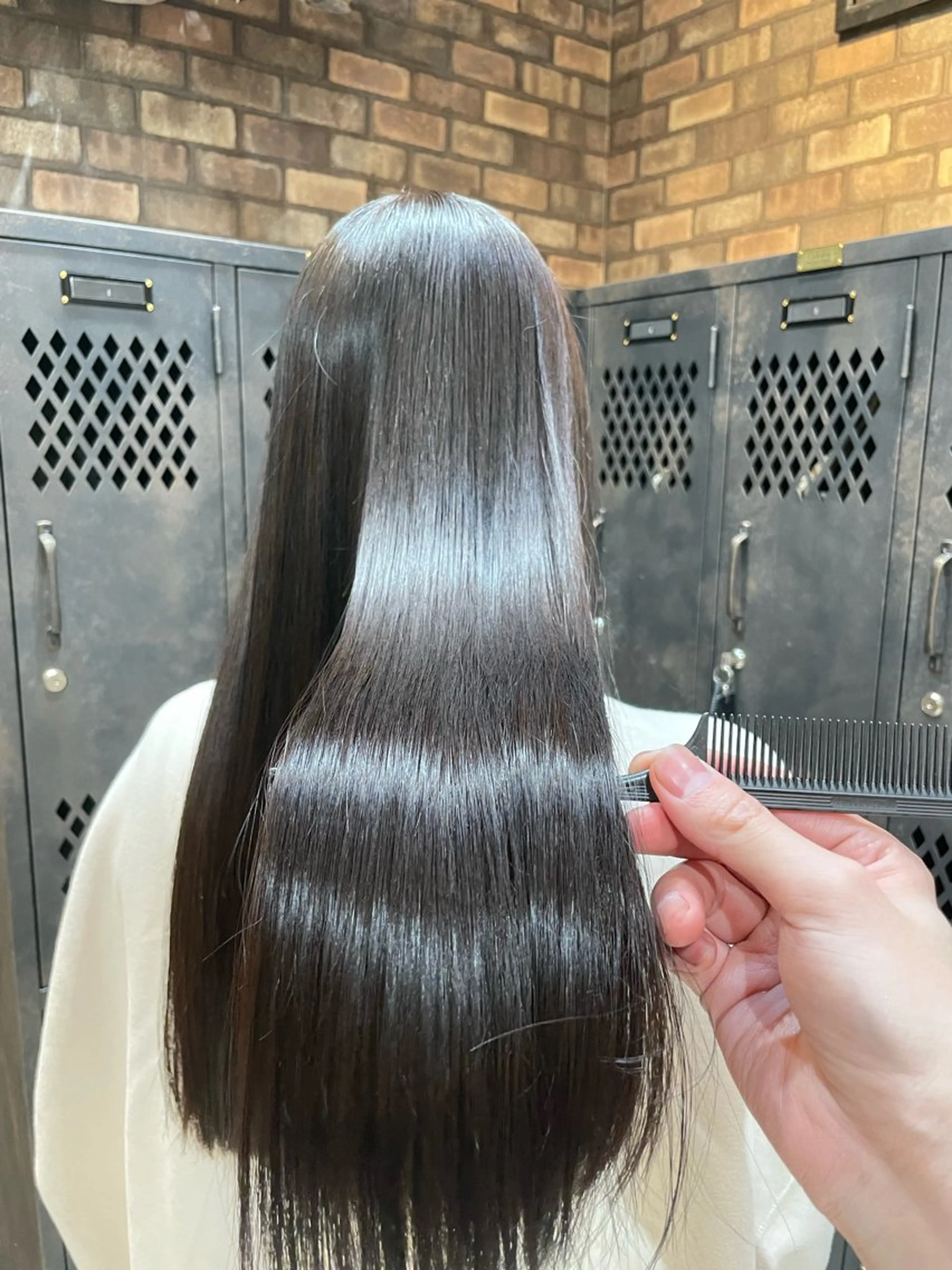 ロング ✨ハイトーン✨ダブル カラー✨シバサキのヘアスタイル