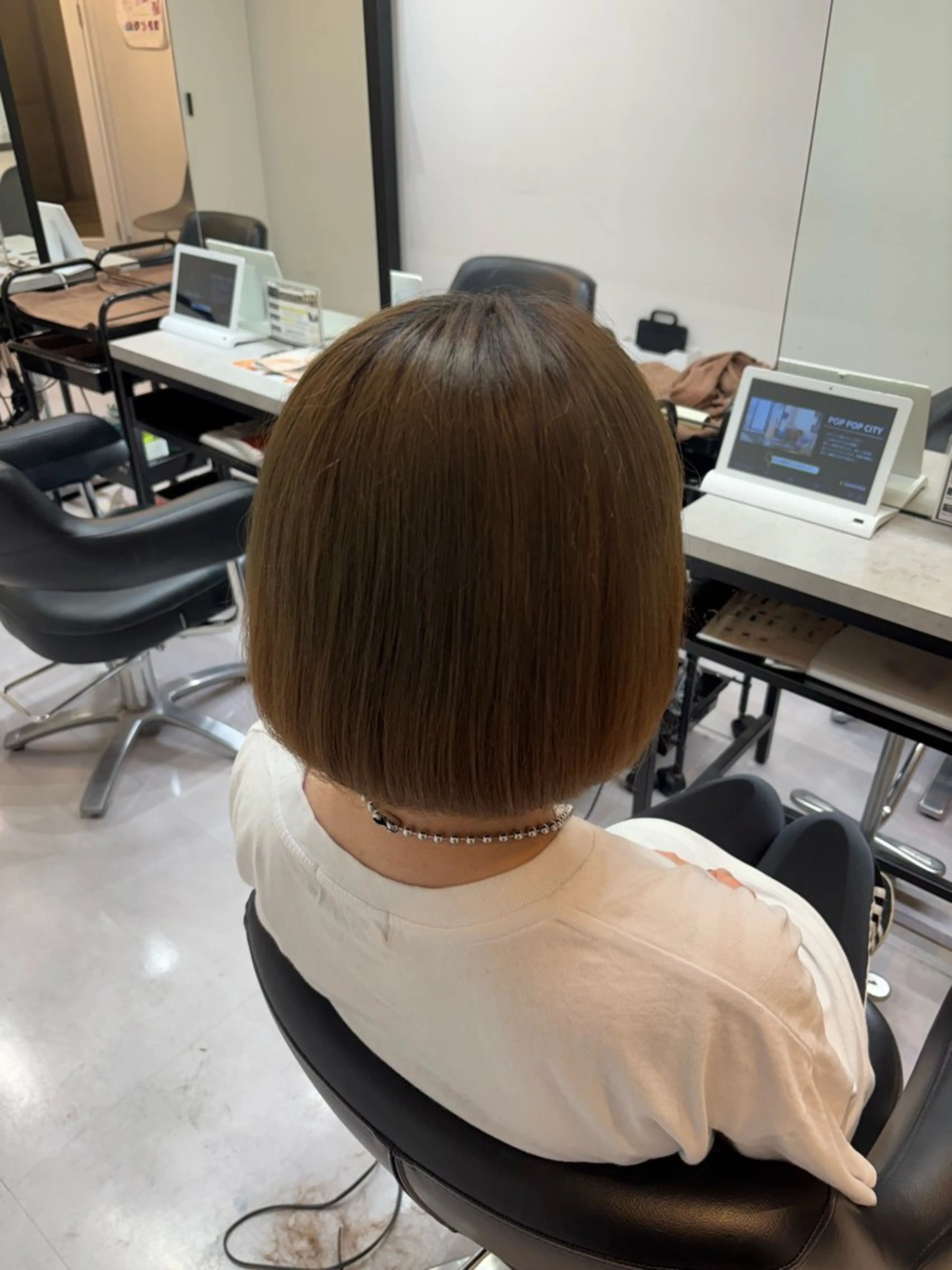 ミディアム ボブ カット 🌙髪質改善カラー Momoka🦋のヘアスタイル