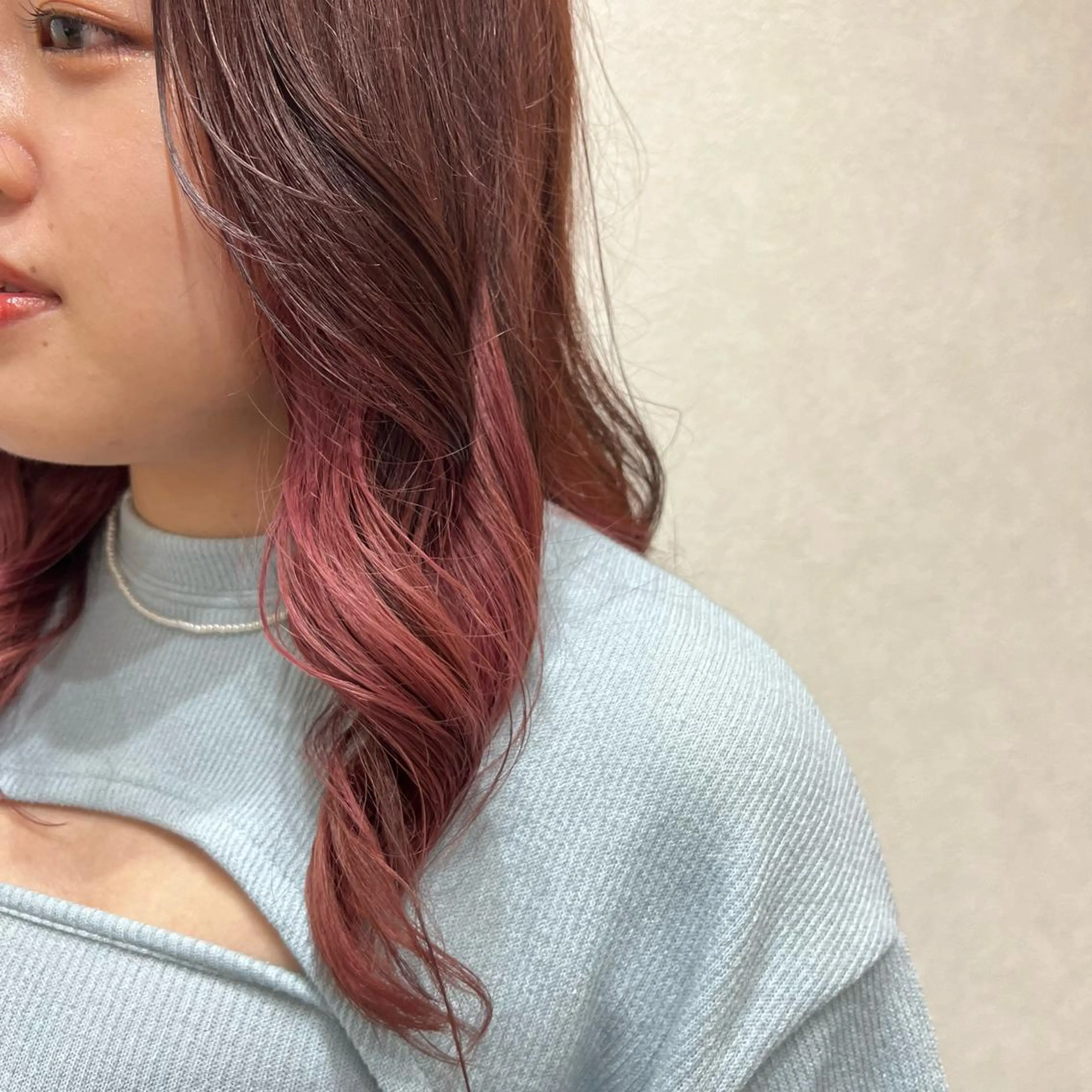 セミロング カラー ピンクカラー 🍇おぐら めぐみ🍇のヘアスタイル