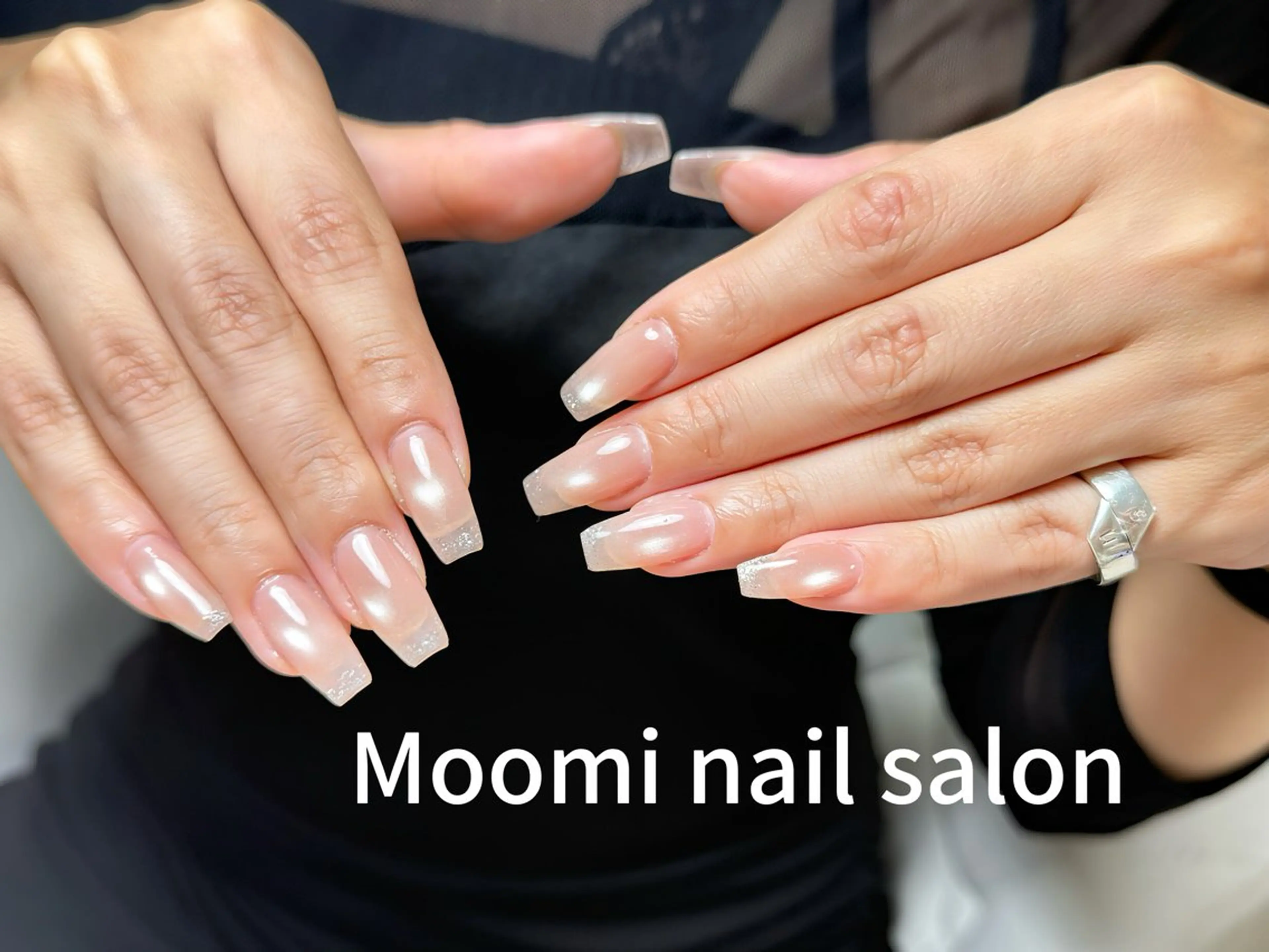 ネイル フレンチネイル ラメ(グリッター) マグネットネイル ハンドネイル Moomi nail salonのネイルデザイン