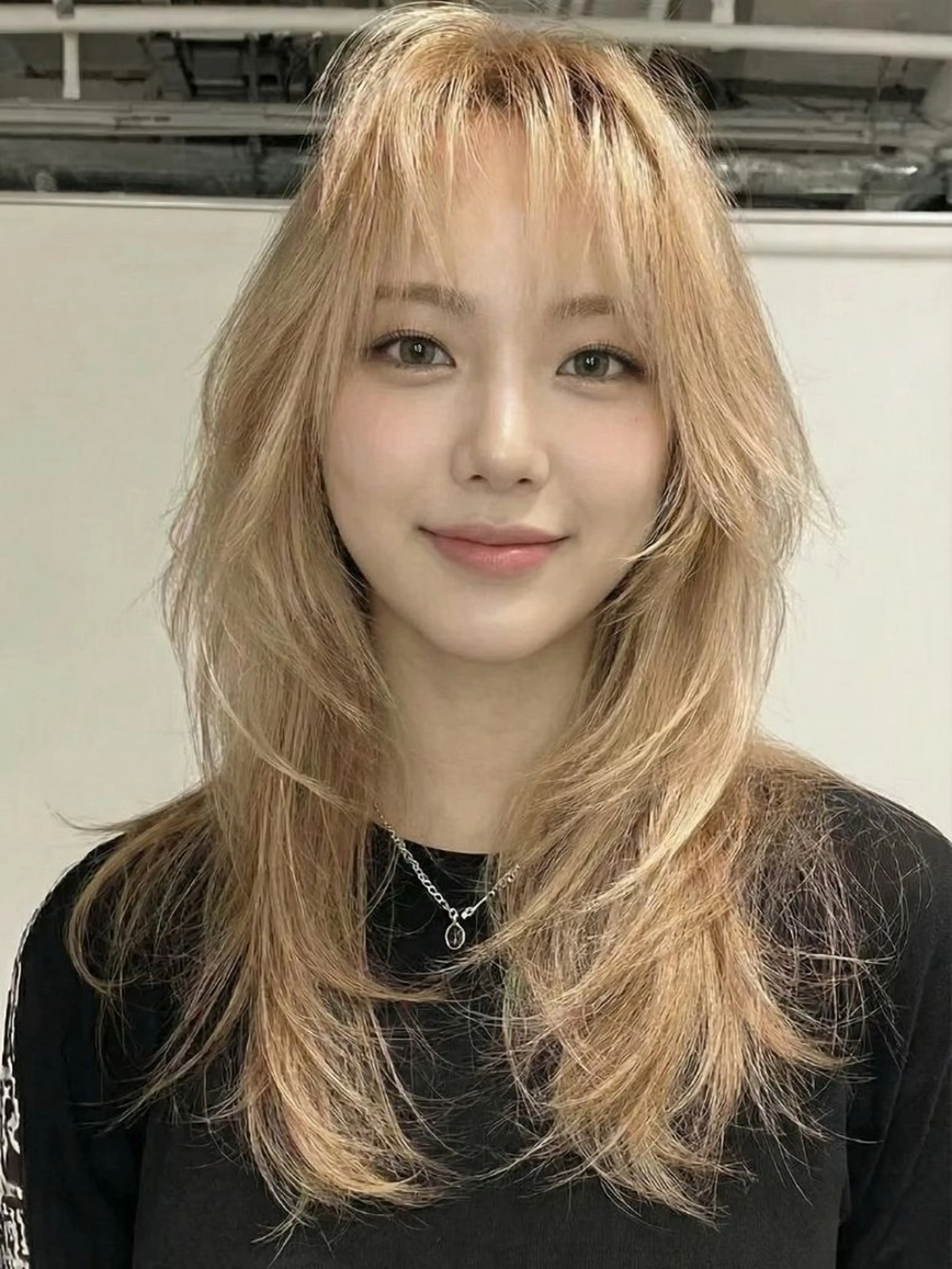 ロング カラー カット ヘアカラー トリートメント 🪡韓国レイヤー /髪質改善/菊池🪡のヘアスタイル